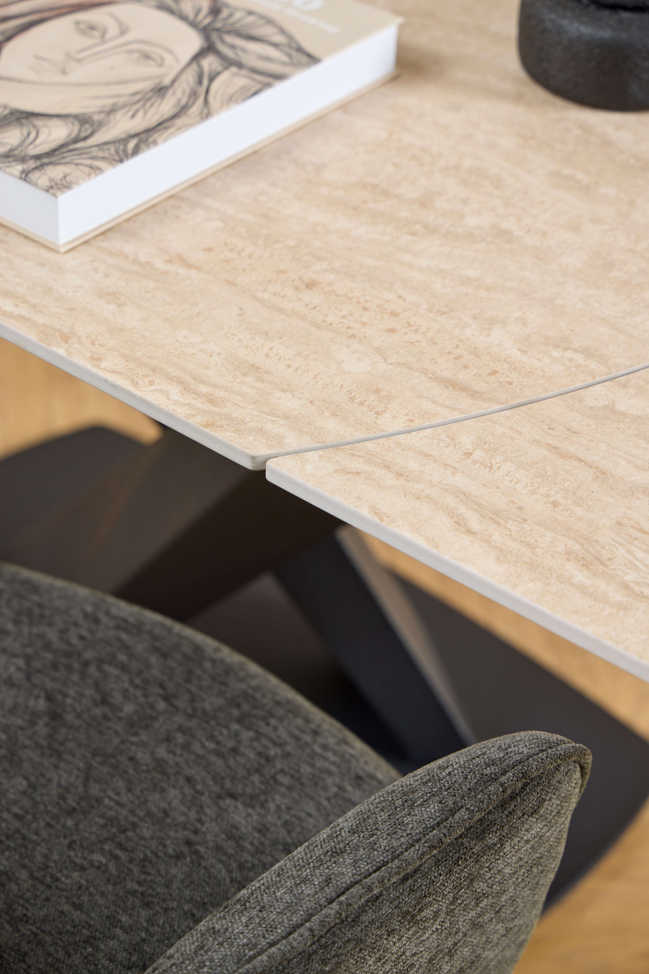 ACTONA GROUP Esszimmerstuhl »Graham 2er Set mit Armlehnen - drehbar & gepolstert, mehreren Farben« (Set) 2 Stk.Stoff, dekorativer Cut-Out, Drehfunktion, 4-Stern-Gestell, FSC™