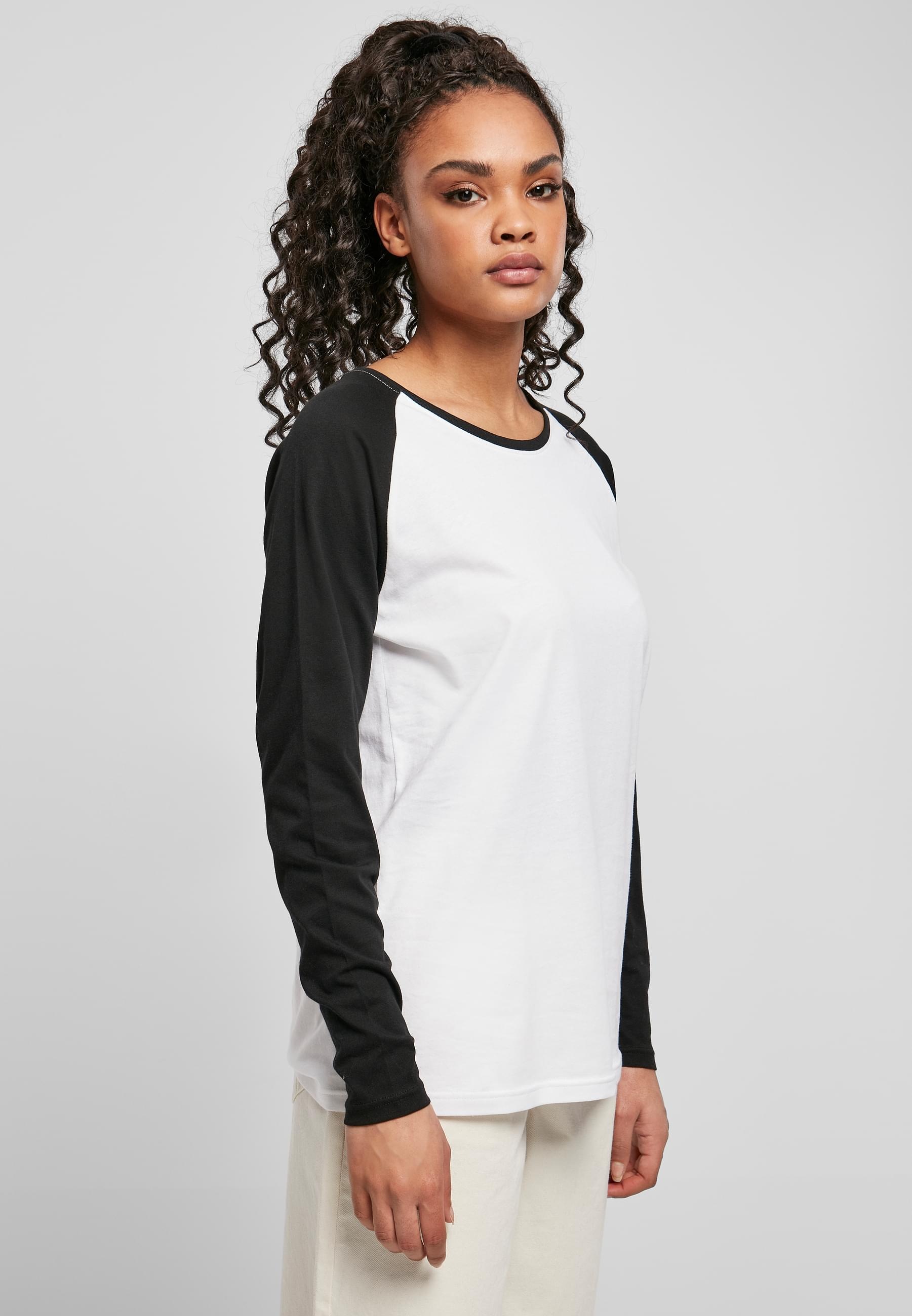 URBAN CLASSICS Langarmshirt »Urban Classics Damen Ladies Contrast Raglan Longsleeve«, (1 tlg.)