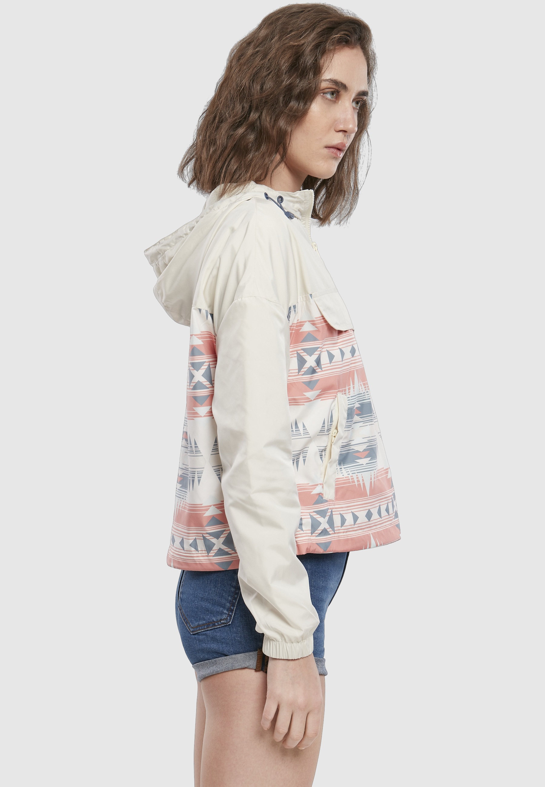 URBAN CLASSICS Langmantel »Urban Classics Damen Ladies Extended Shoulder Pull Over Jacket«