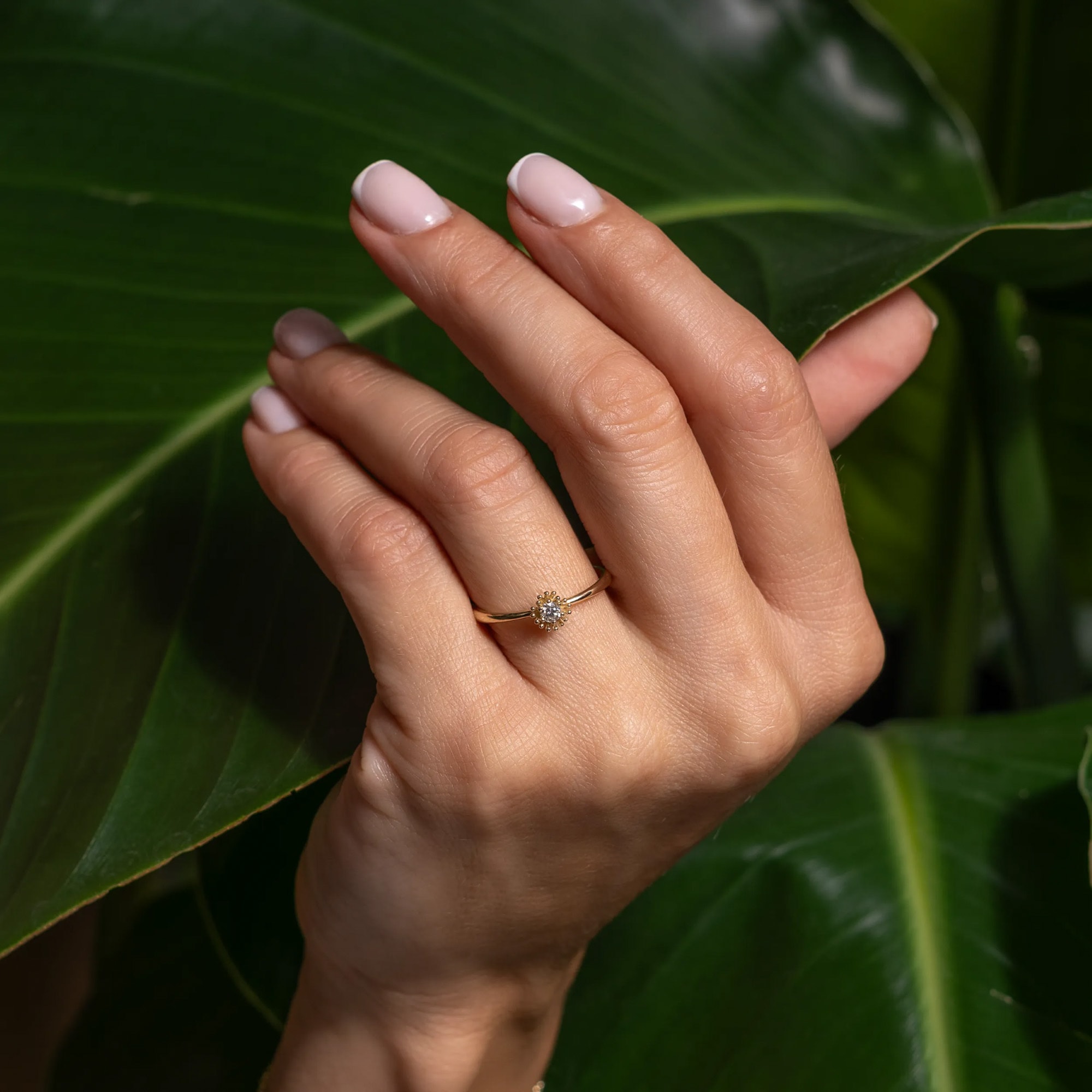 LYOMI Fingerring »585/- Gelbgold 1 synth. Diam. 0,10ct.«