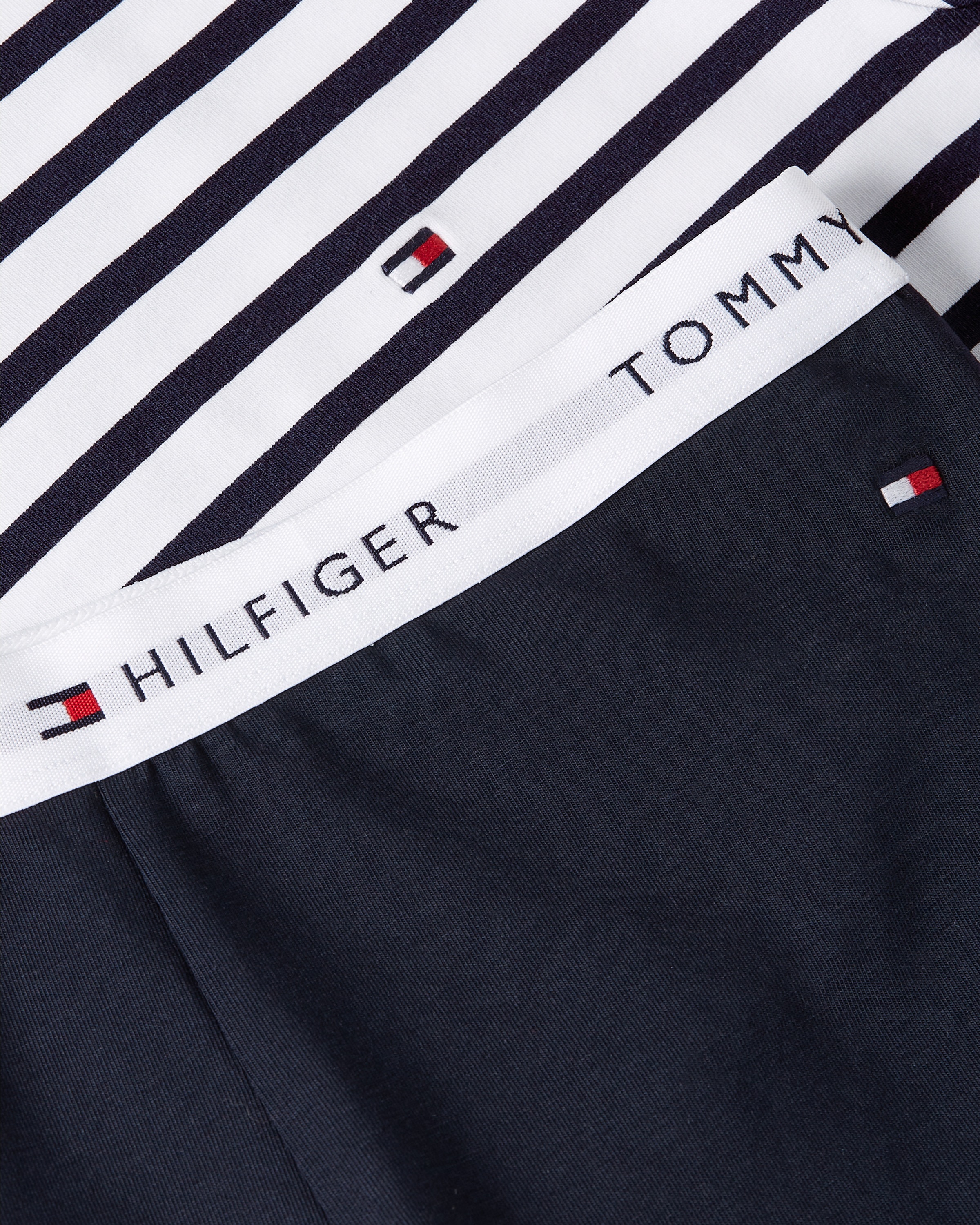 Tommy Hilfiger Underwear Schlafanzug »LS PJ CUFFED SET PRINT«, (Set, 2 tlg.), Bündchen an Bein, regular fit, Rundhals