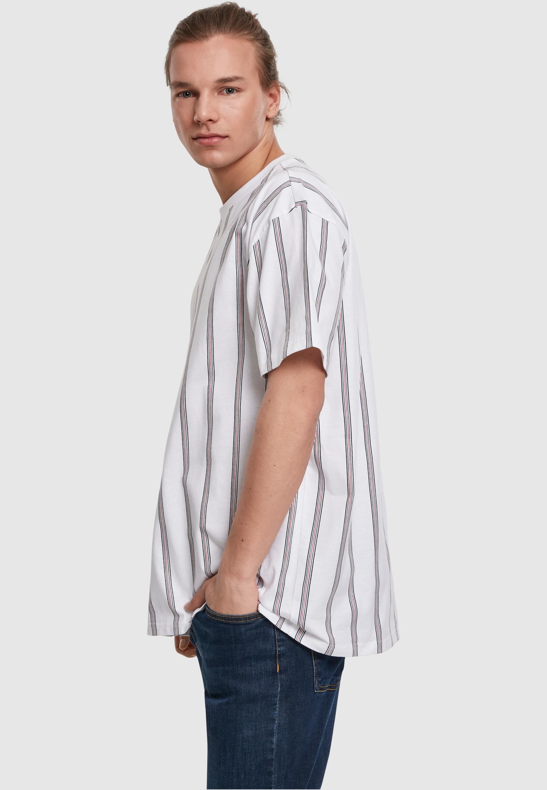 URBAN CLASSICS T-Shirt »Urban Classics Herren Heavy Oversized AOP Stripe Tee«, (1 tlg.)