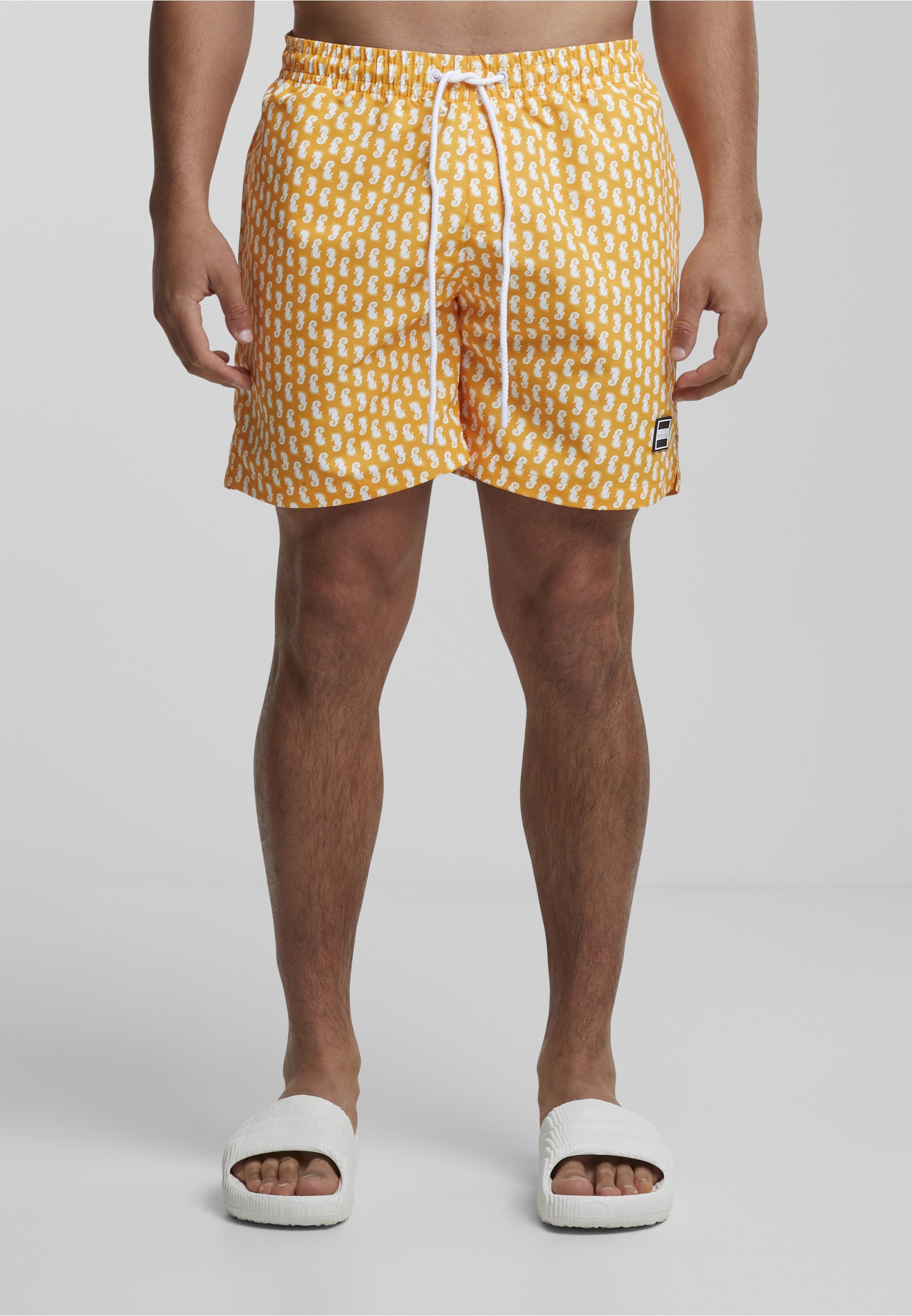 URBAN CLASSICS Badeshorts »Urban Classics Herren Pattern Swim Shorts«