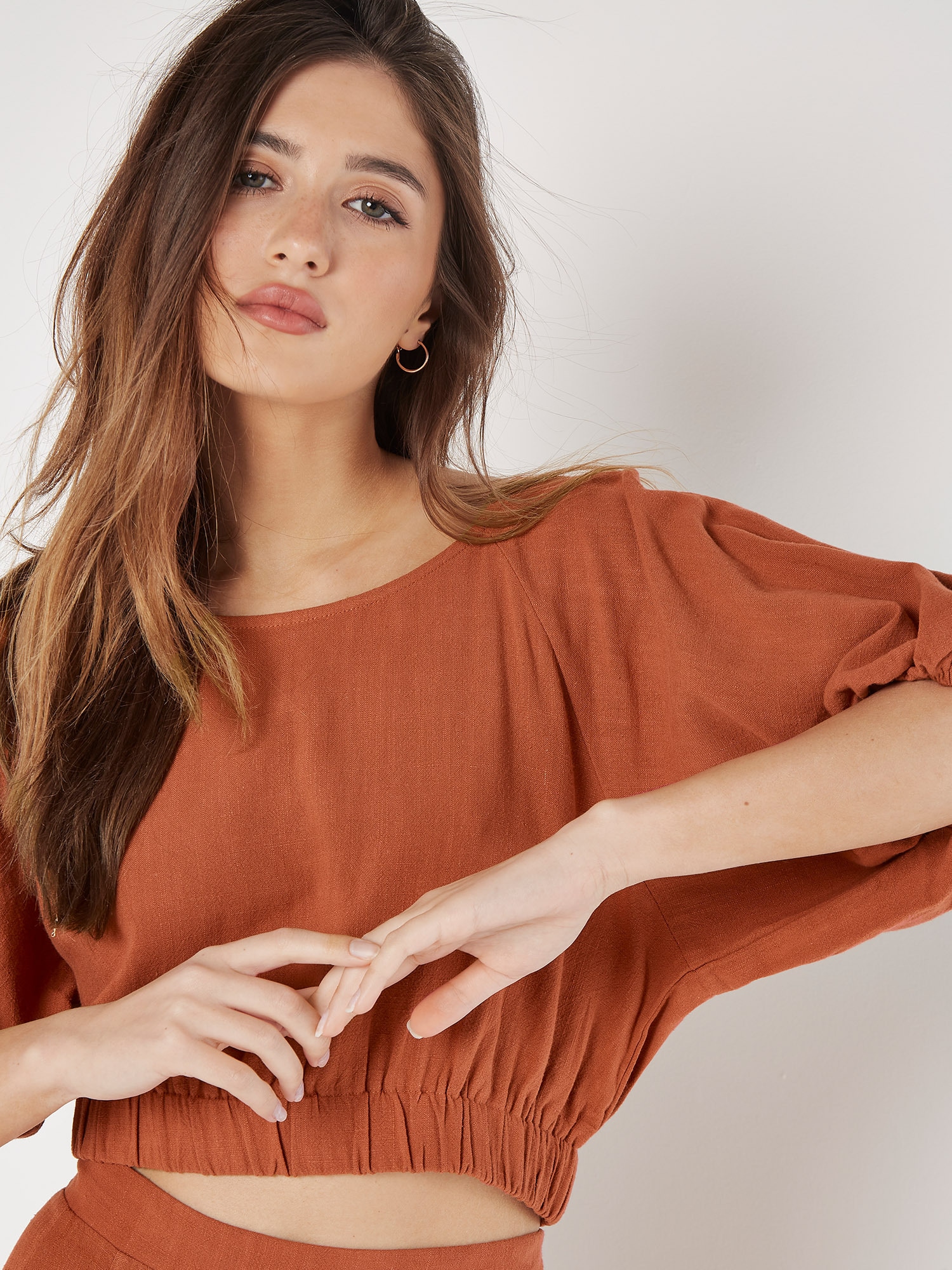 Apricot Klassische Bluse "Crop-Top" Mit Ballonärmeln