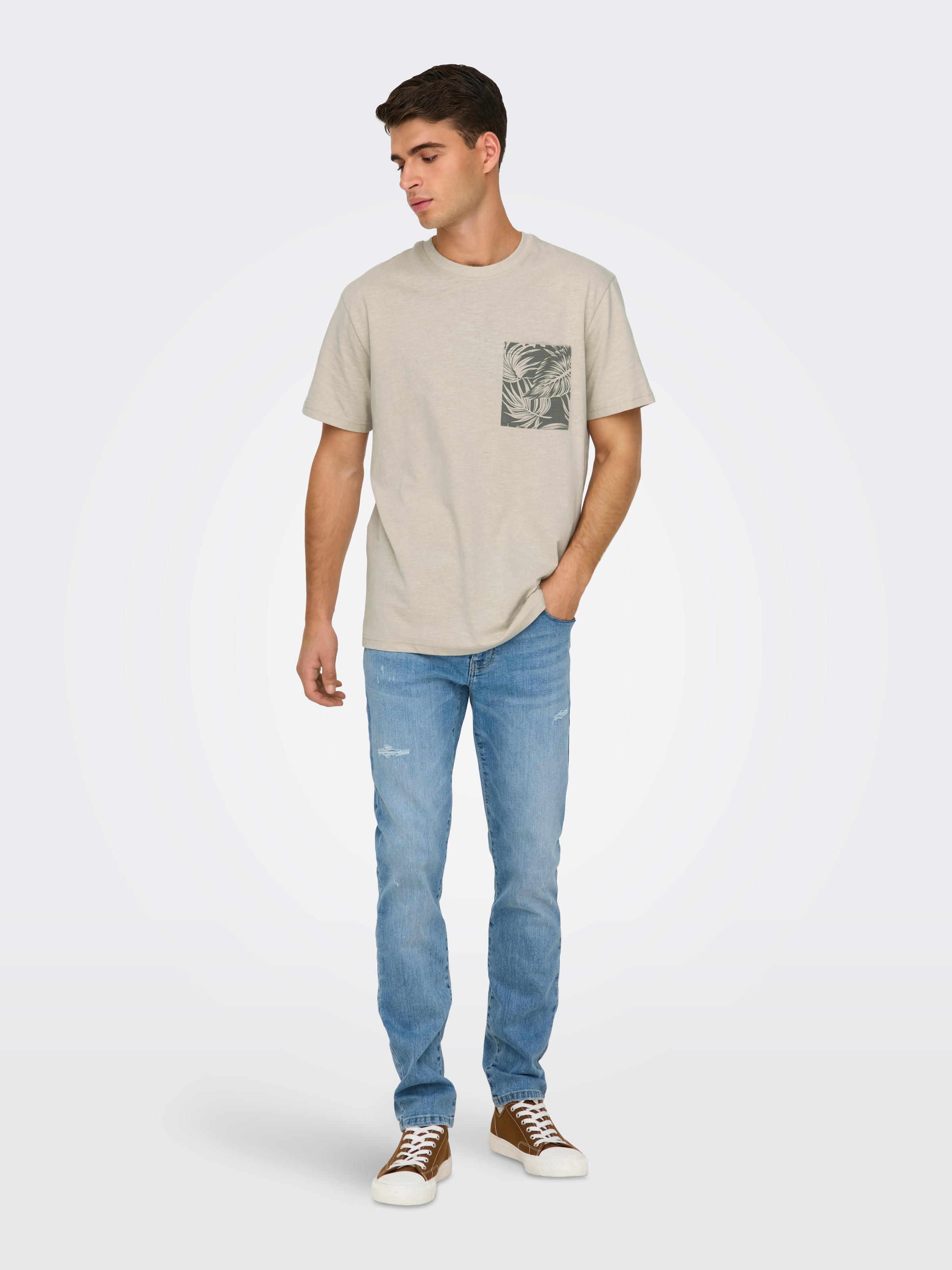 ONLY & SONS Rundhalsshirt »ONSPERRY LIFE REG LEAF POCKETTEE«