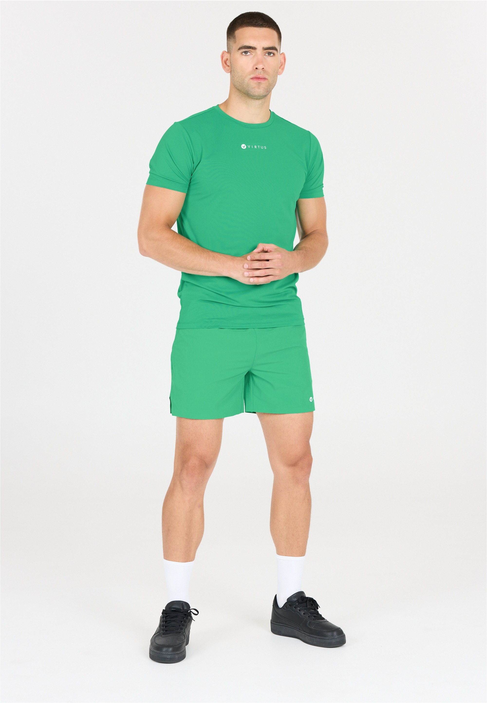 Virtus Shorts »Berk«, mit Quick-Dry-Funktion