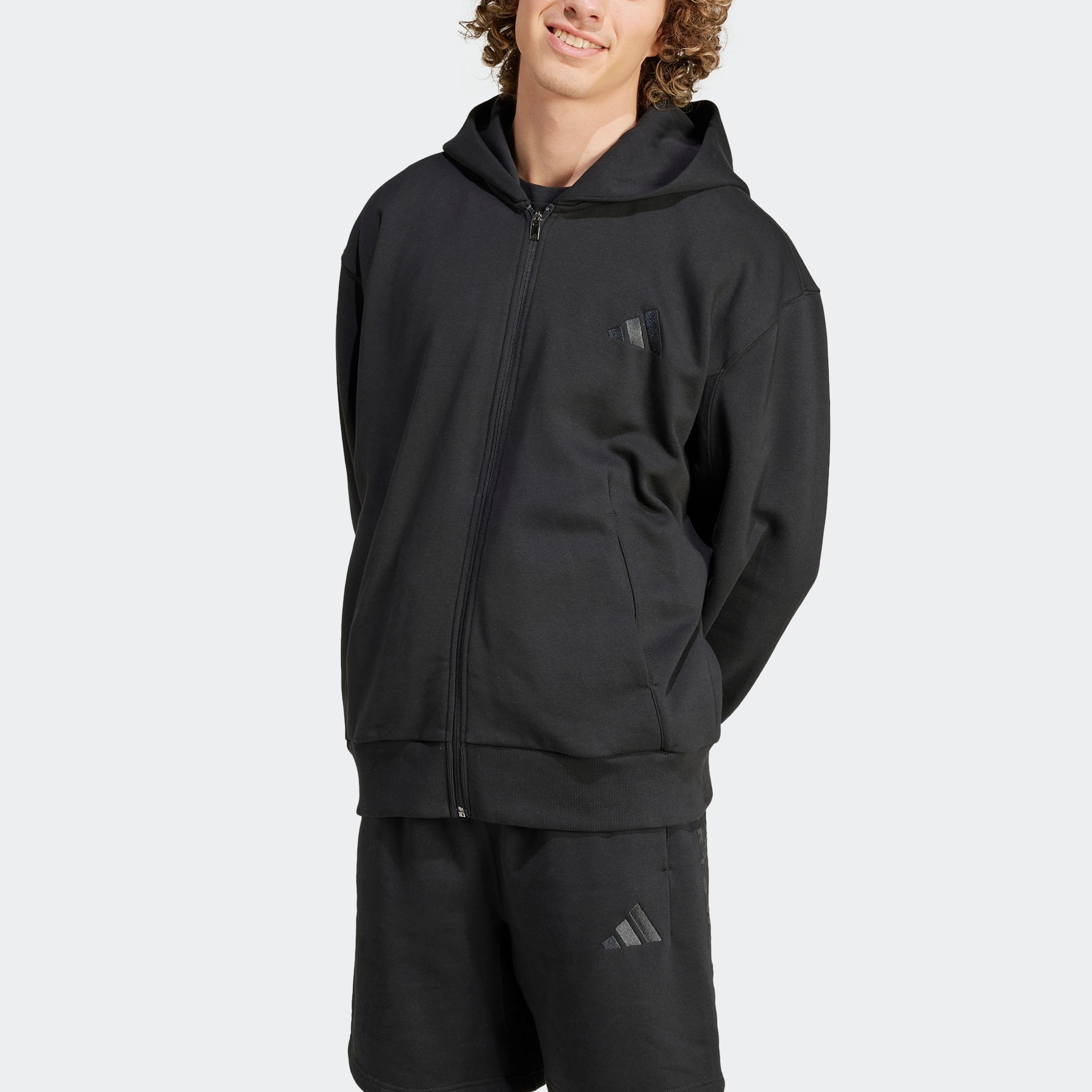 adidas Sportswear Kapuzensweatshirt »M A SZN FL FZ«, Kapuzenjacke mit Reißverschluss