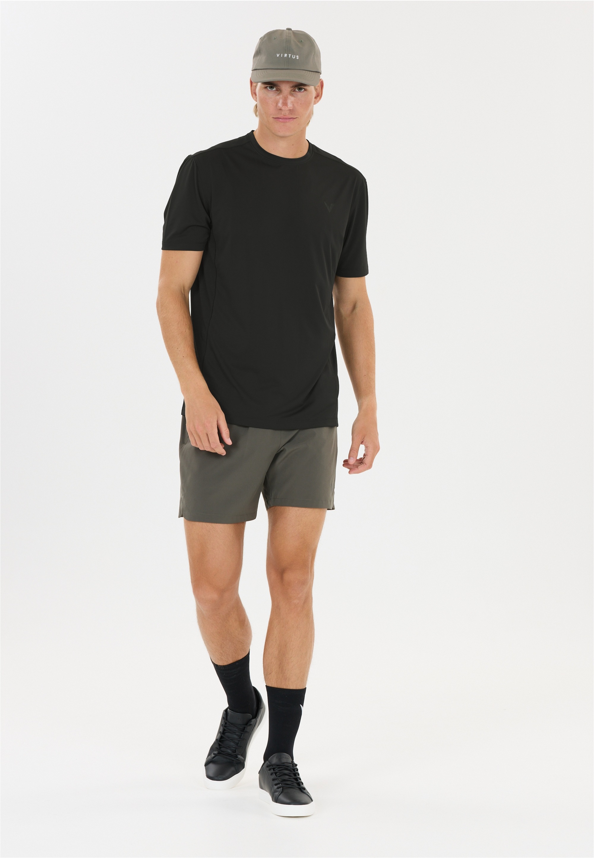 Virtus Funktionsshirt »Nessee« atmungsaktiv