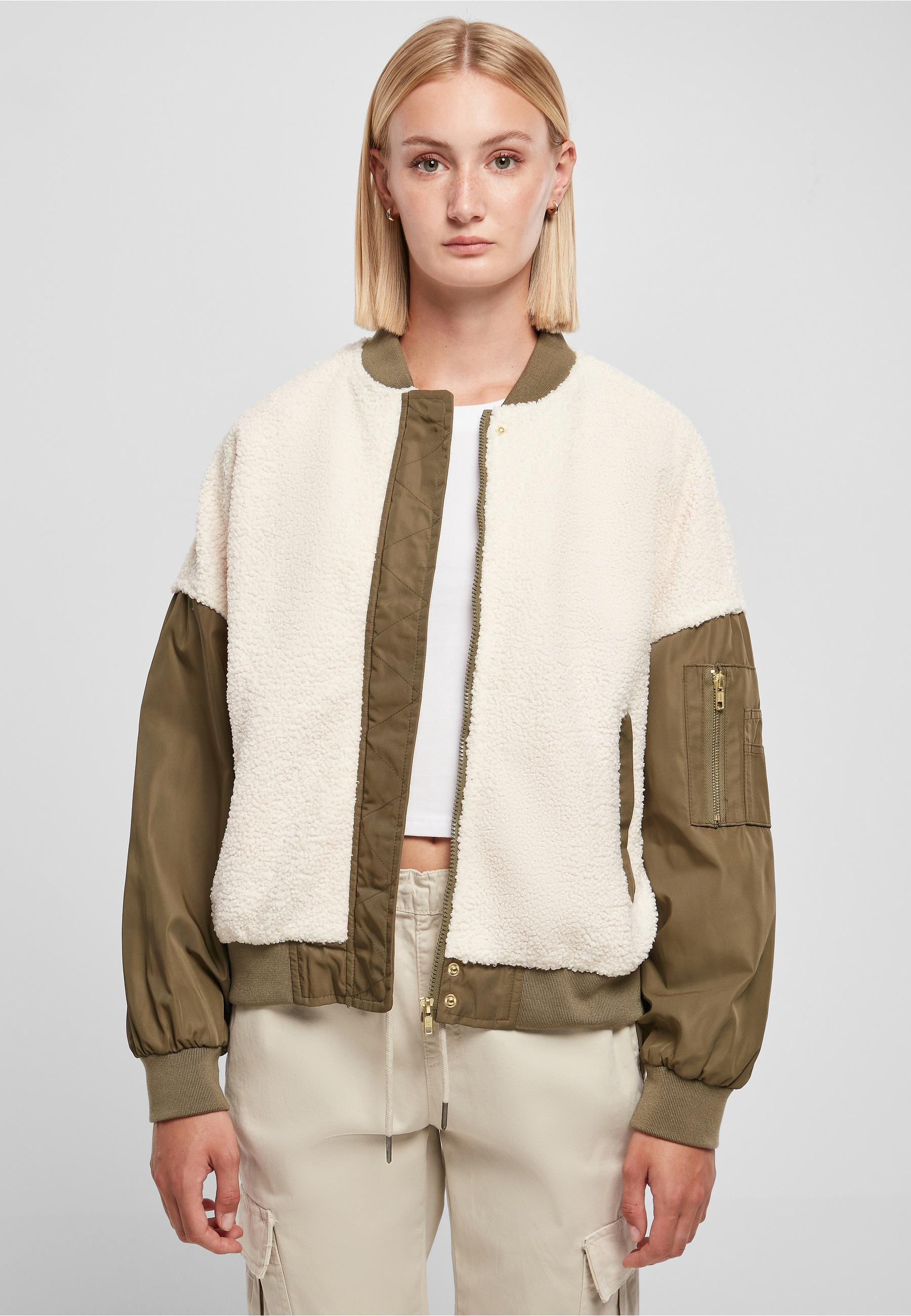 URBAN CLASSICS Bomberjacke »Urban Classics Damen Ladies Oversized Sherpa Mixed Bomber Jacket« 1 Stk. tlg. ohne Kapuze