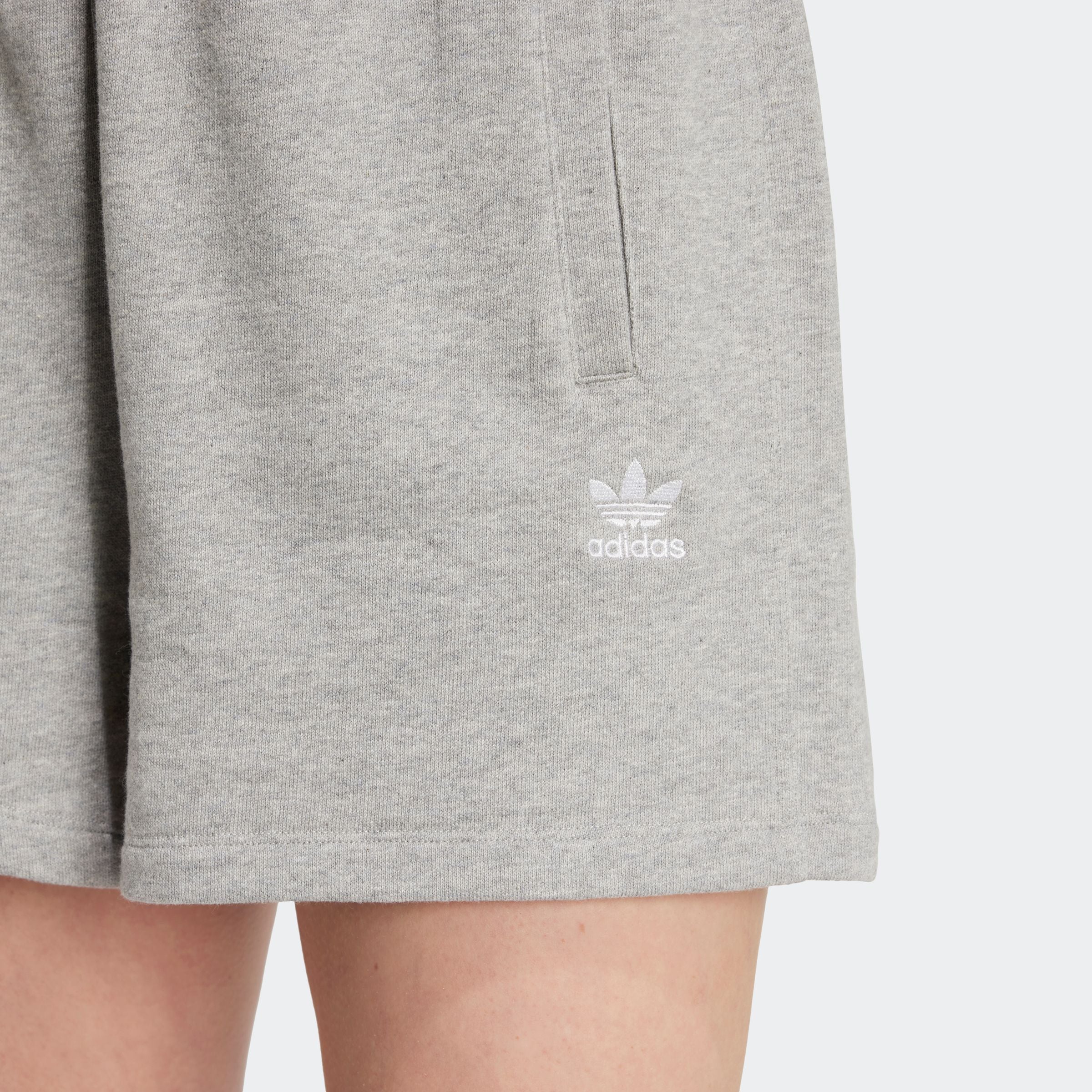 adidas Originals Shorts »ESS SHORTS«, (1 tlg.)