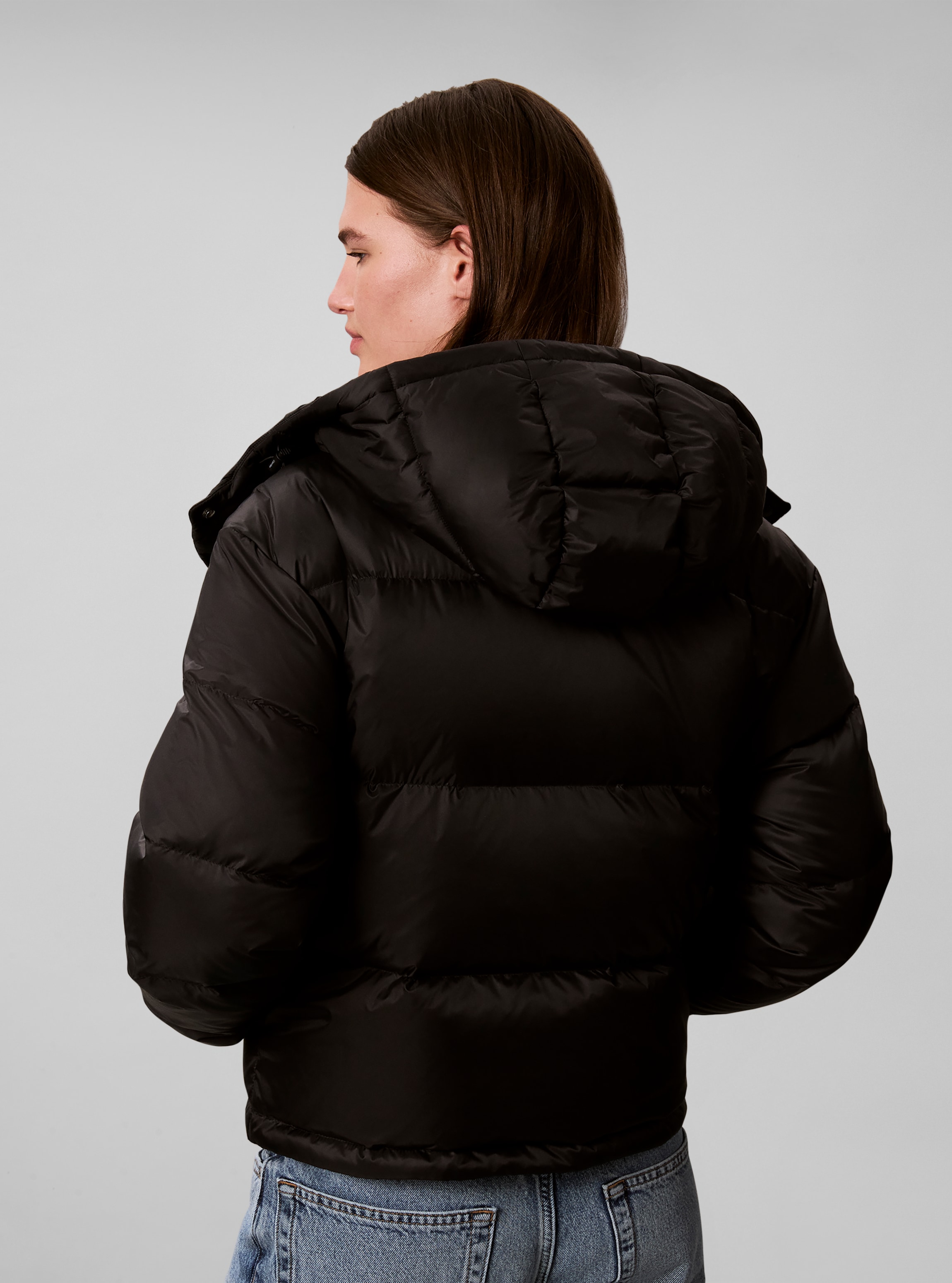Calvin Klein Jeans Steppjacke mit Kapuze abnehmbare Kapuze, Regular Fit, kurze Form, wattiert