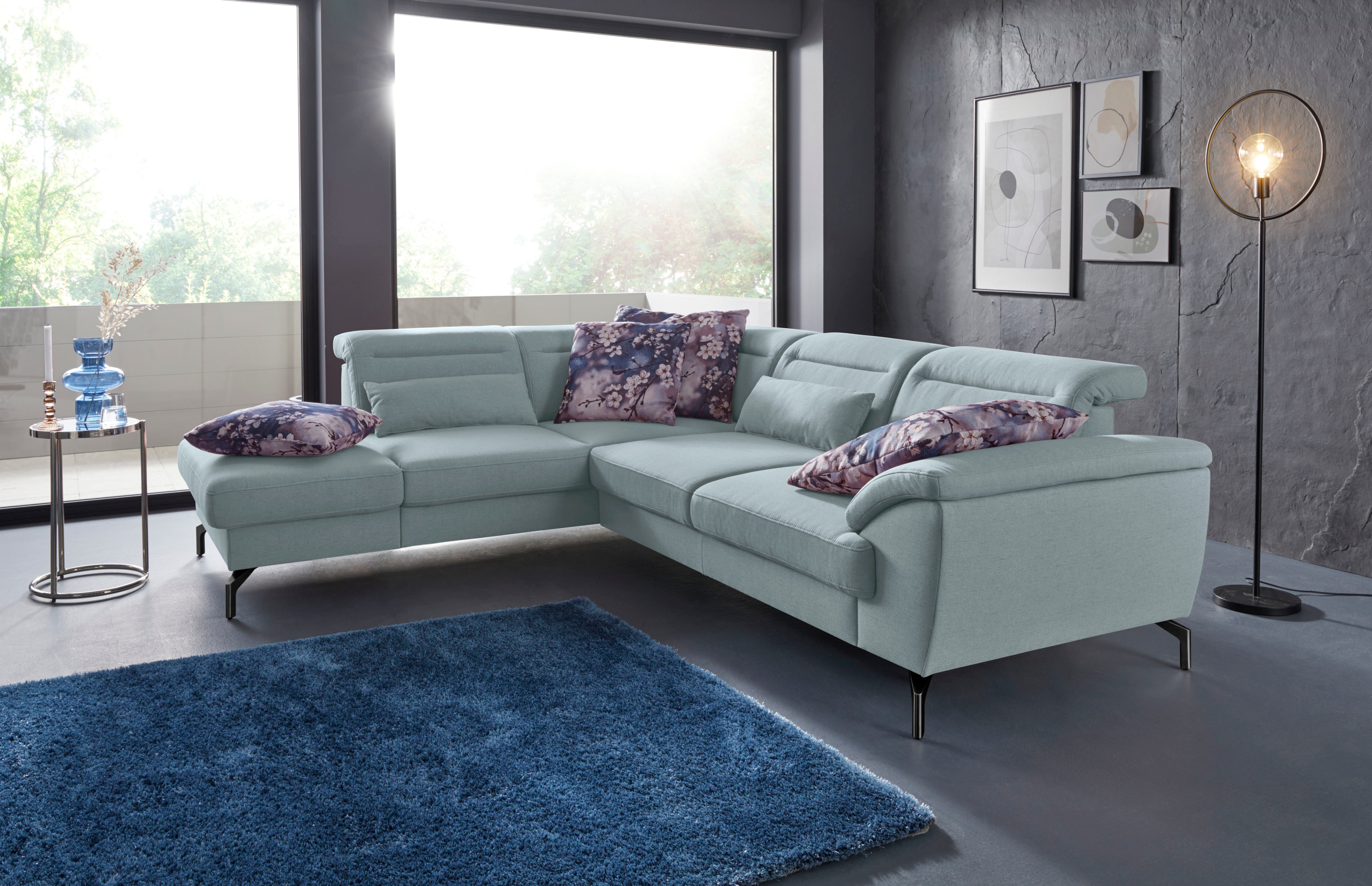 sit&more Ecksofa "Percy L-Form" 15 cm Fußhöhe, Sitztiefenverstellung, wahlweise in 2 Fußfarben