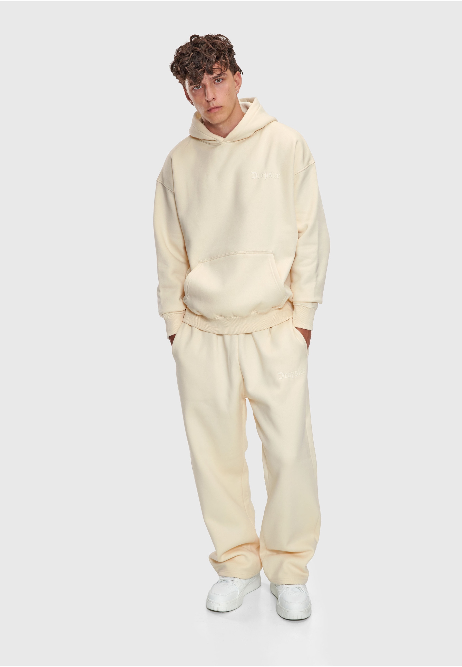 Dropsize Kapuzenpullover »Dropsize HEAVY OVERSIZE HD LOGO HOODIE« 1 Stk.