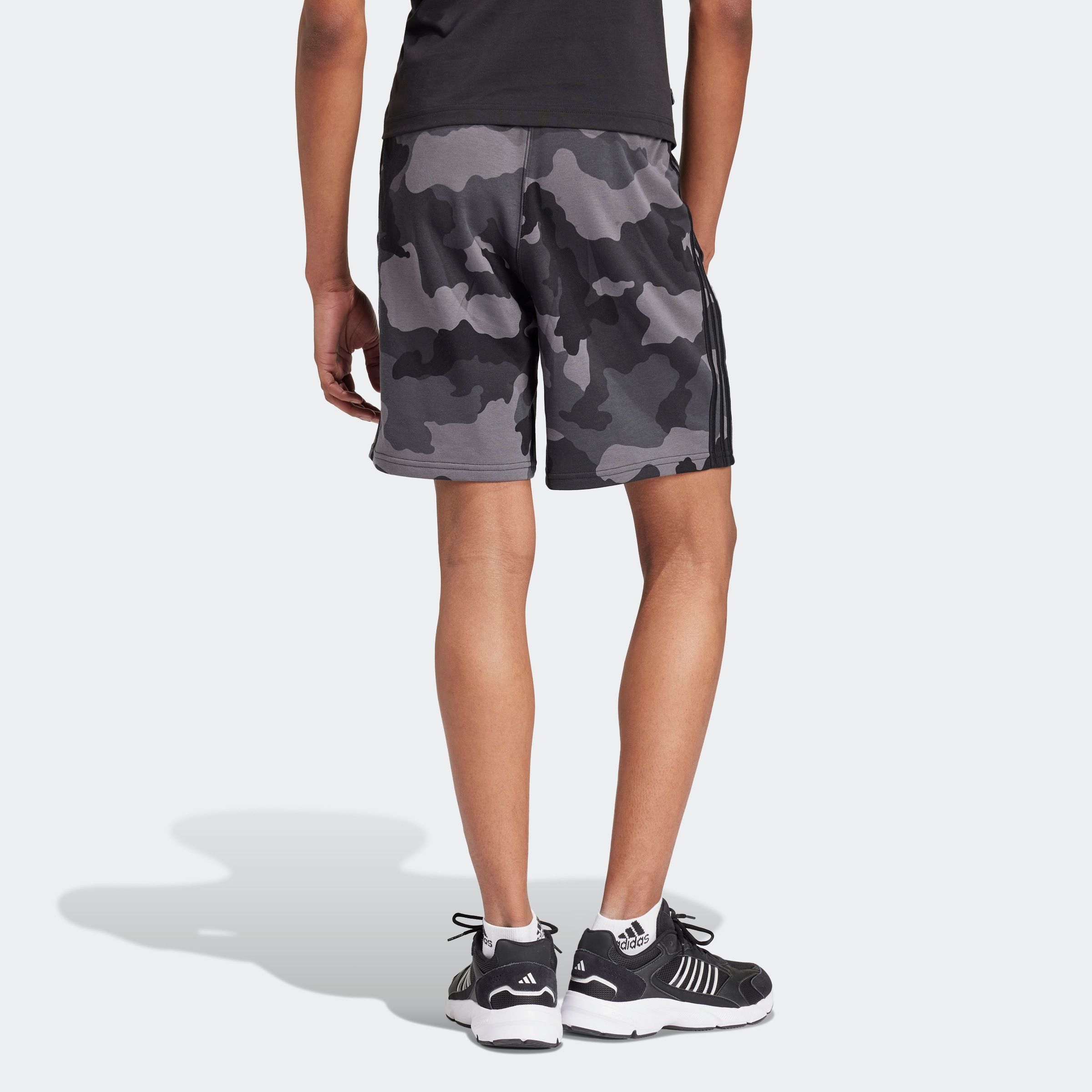 adidas Sportswear Shorts "M CAMO SHRT", (1 tlg.) günstig online kaufen