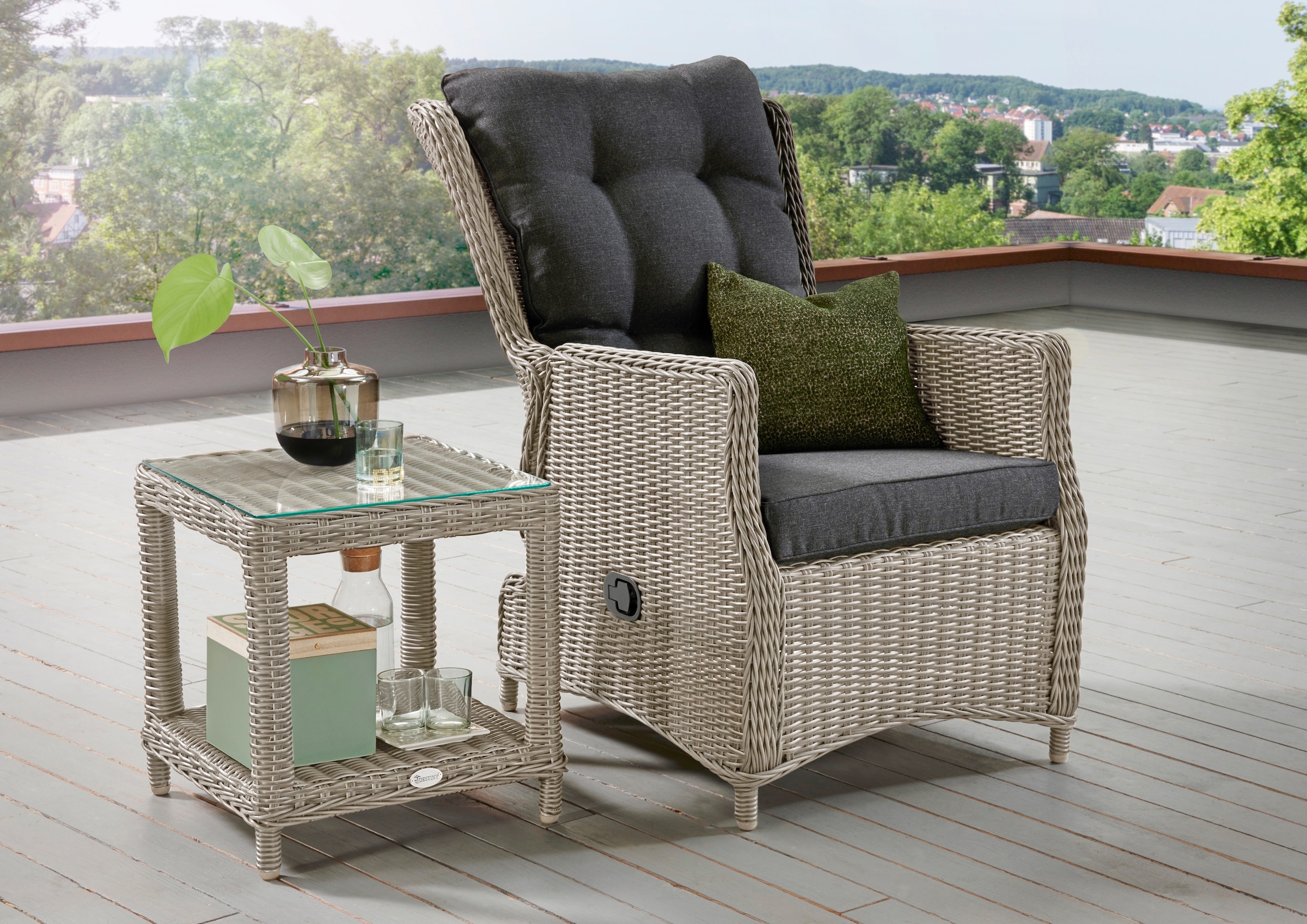 Destiny Gartenlounge-Set "CASA MERANO", (4 tlg., 1x Sessel, 1x Beistelltisch, inkl. Auflagen), Aluminium, Polyrattan