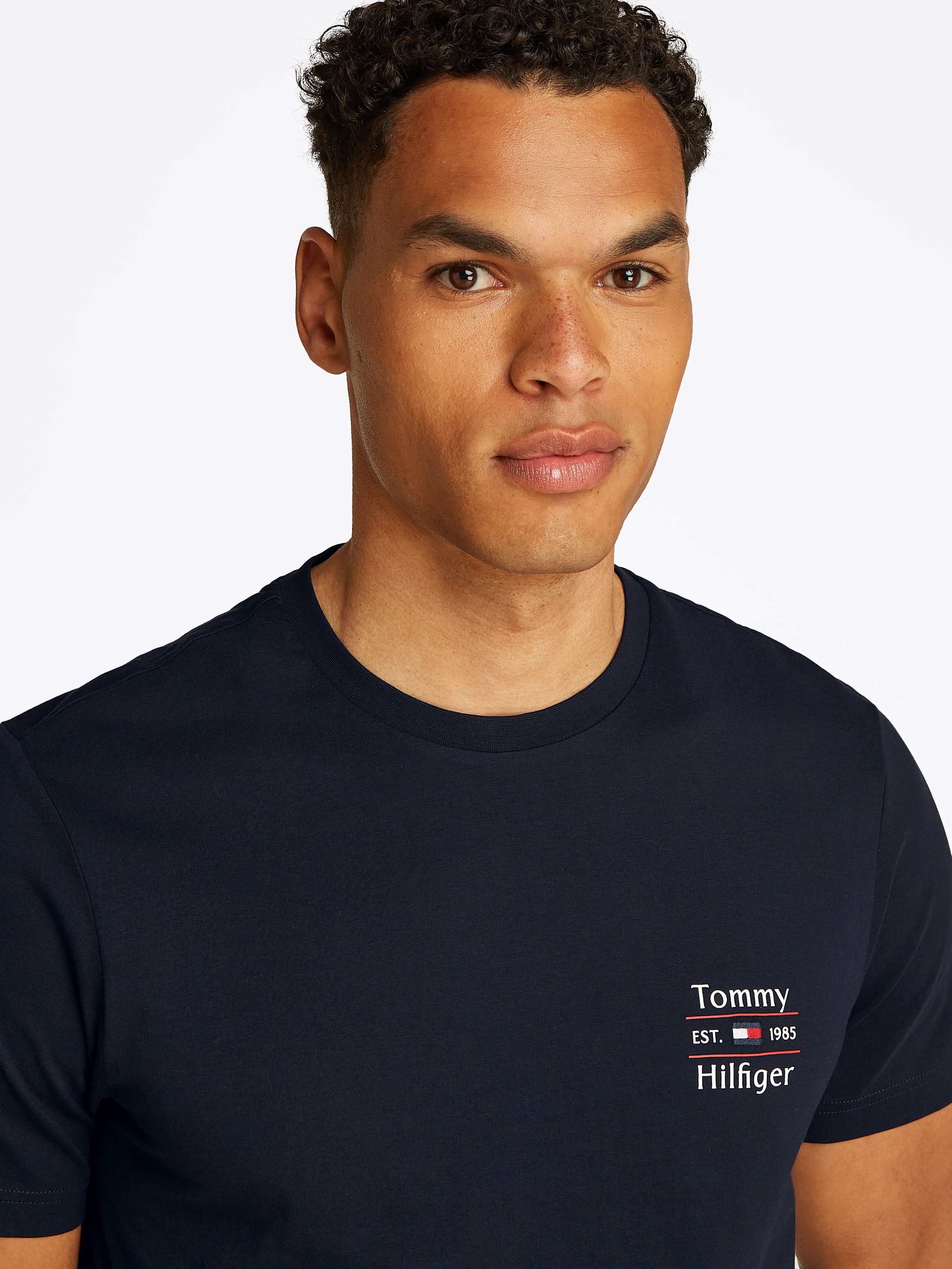 Tommy Hilfiger Rundhalsshirt "HILFIGER STACK TEE" günstig online kaufen