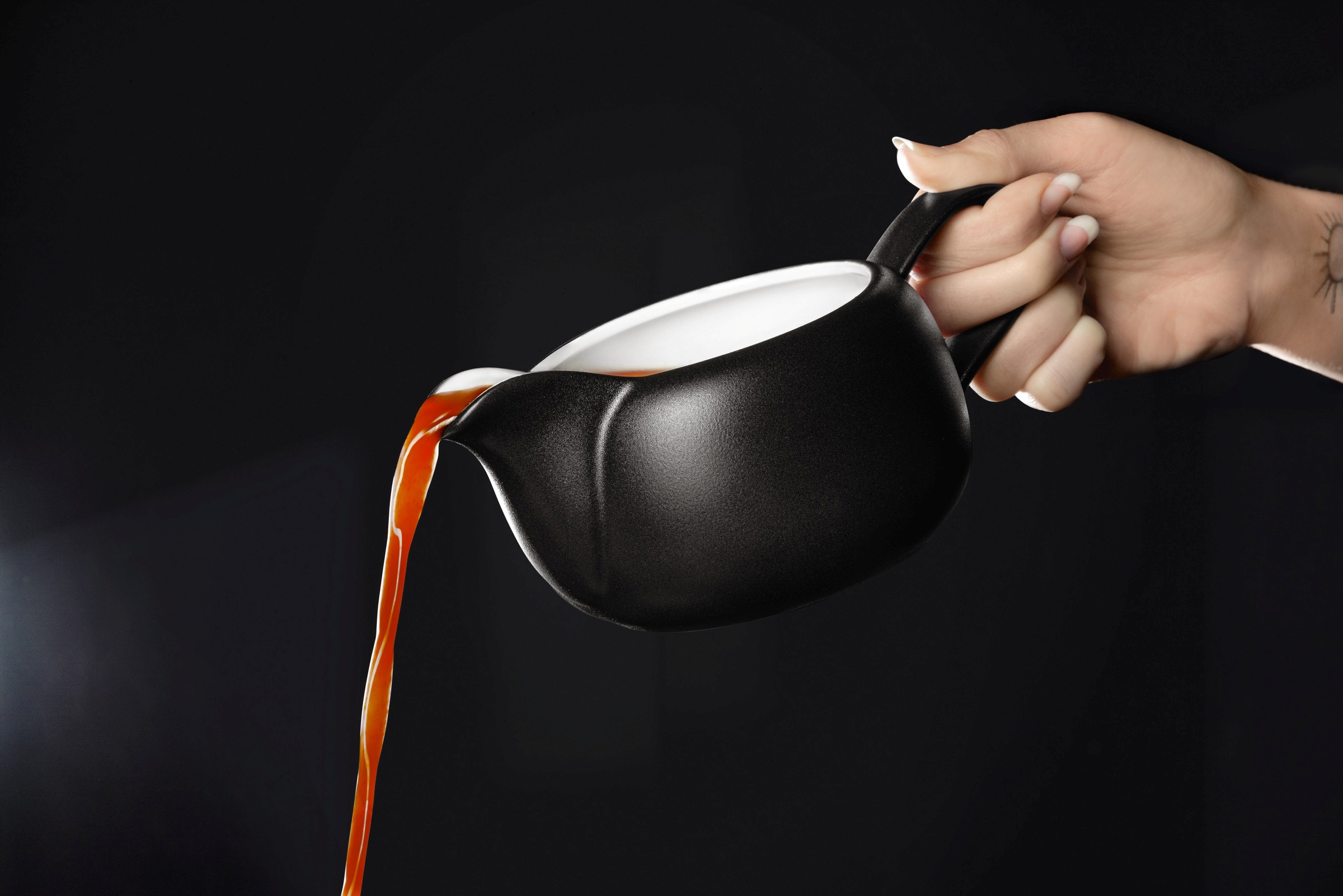 Seltmann Weiden Sauciere »Liberty - Velvet Black«, 1 tlg., aus Porzellan, Schüssel - 0,60 l