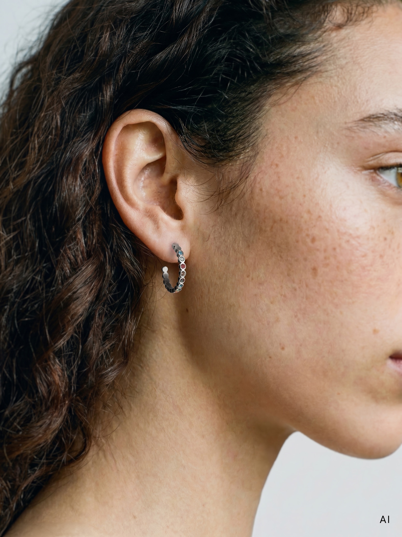Tamaris Paar Creolen »Schmuck Geschenk Edelstahl Ohrstecker Colorful Circle« mit Zirkonia (synth.)