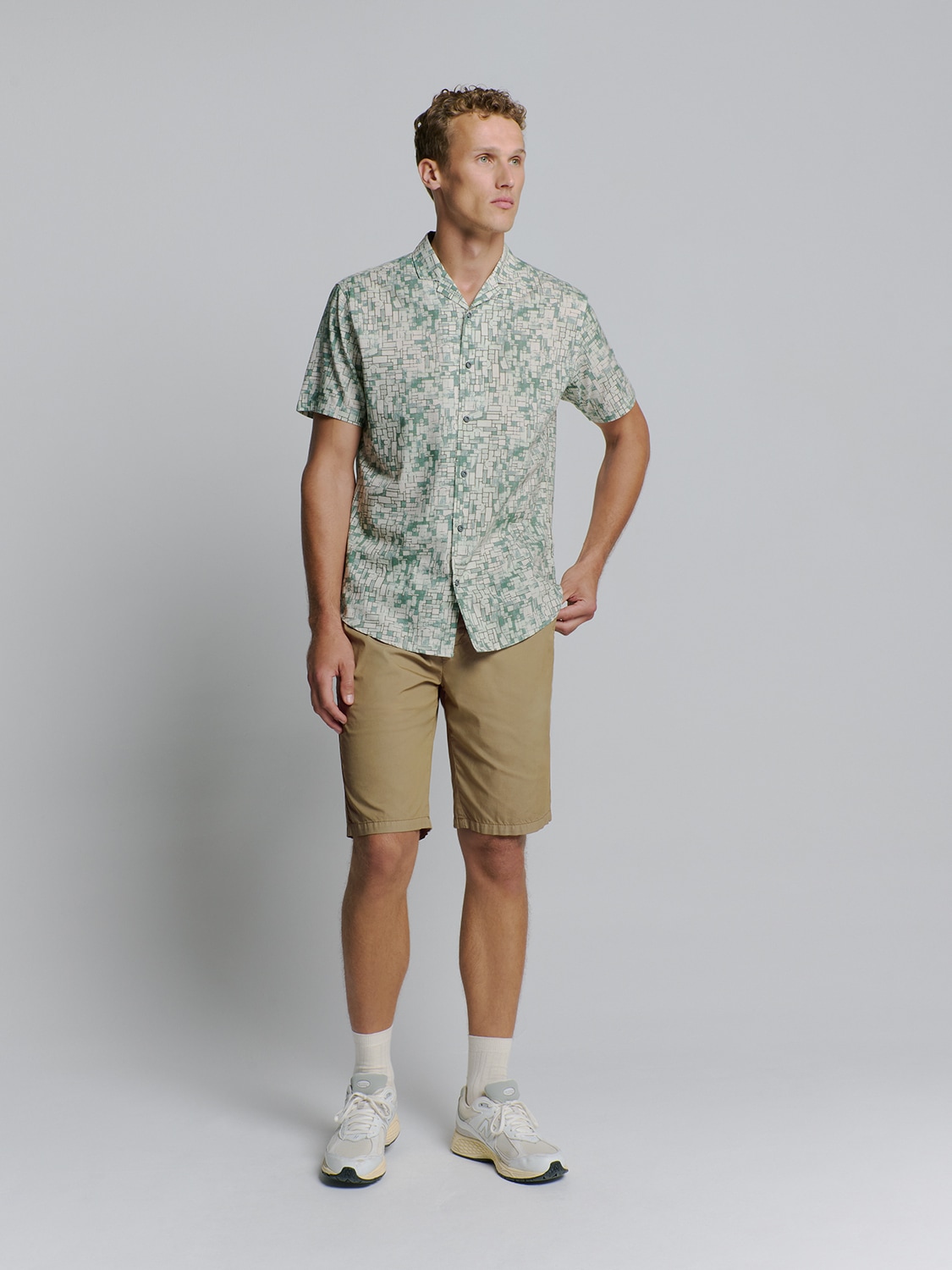NO EXCESS Chinohose »No Excess Chino-Shorts«