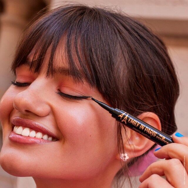 Essence Eyeliner »EMILY IN PARIS by essence creamy eyeliner« | BAUR