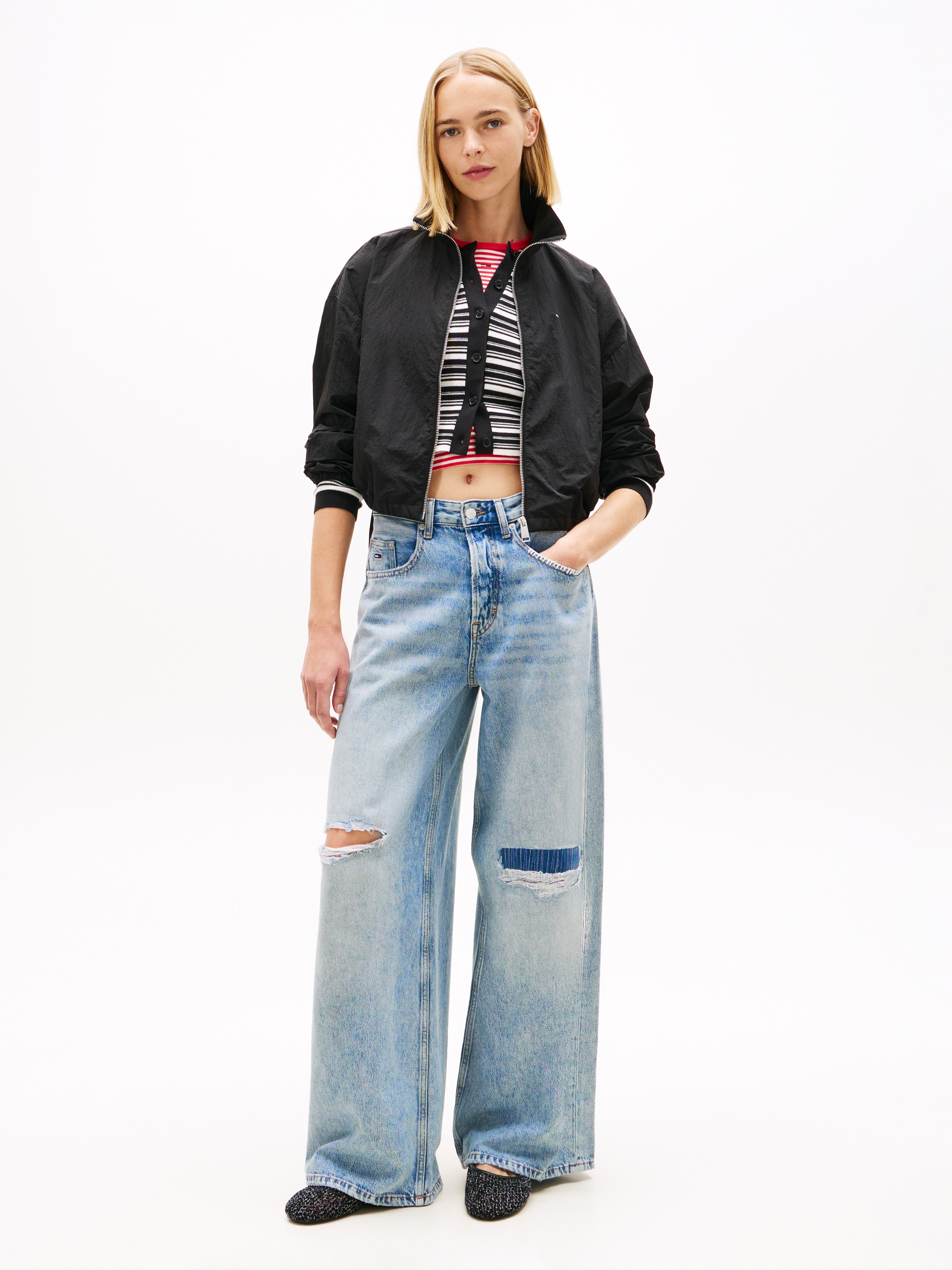 Tommy Jeans Kurzjacke »TJW TIE SIDE HIGH NECK JACKET« Taillenbund mit seitlichen Bindebändern