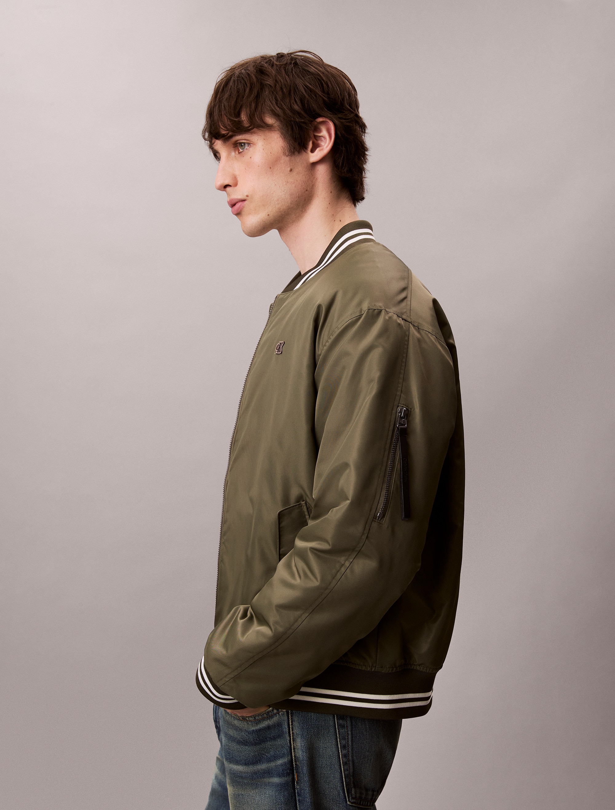 Calvin Klein Jeans Collegejacke »LS JEANS TIPPED HERO BOMBER« ohne Kapuze Mit Rundhalsausschnitt, regular fit