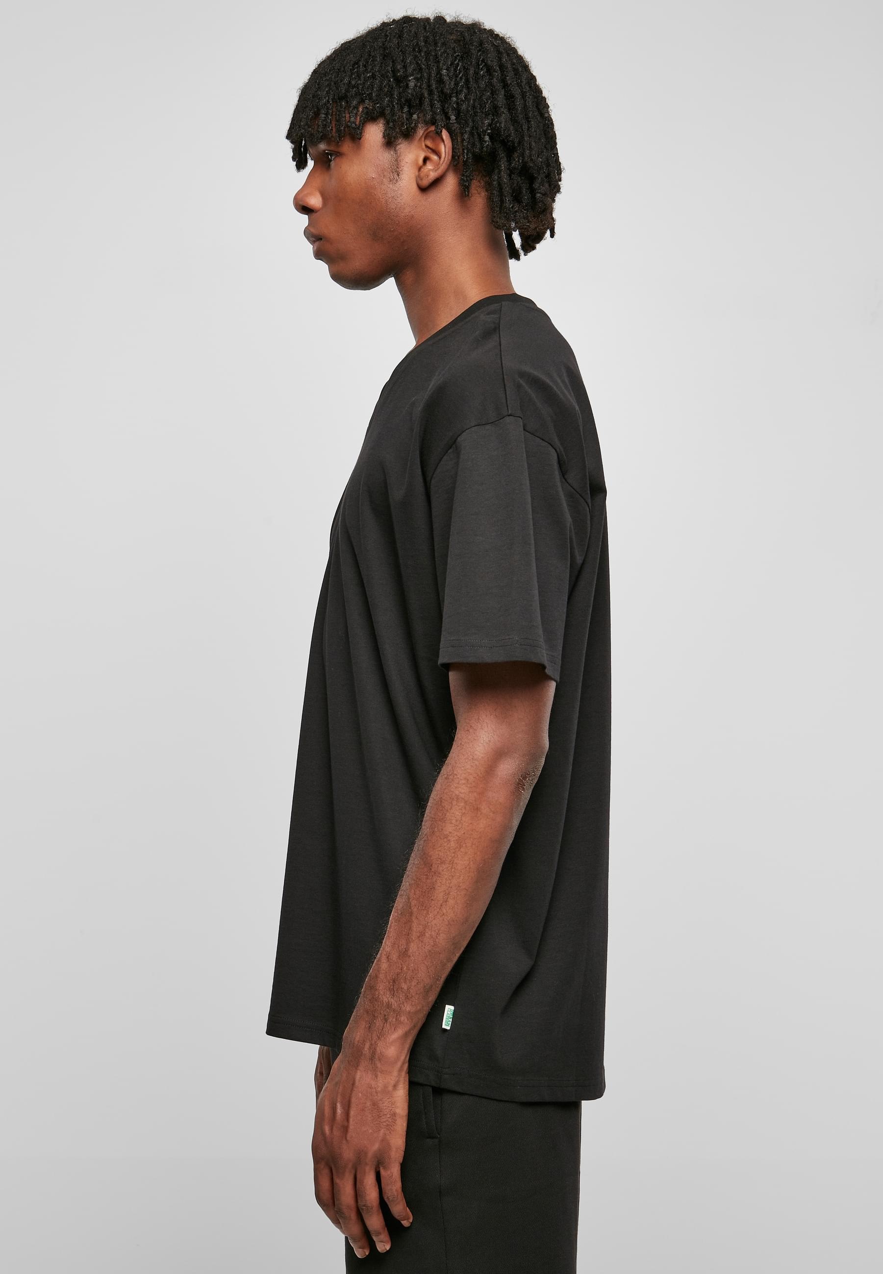 URBAN CLASSICS T-Shirt »Urban Classics Herren Organic Oversized V-Neck Tee«