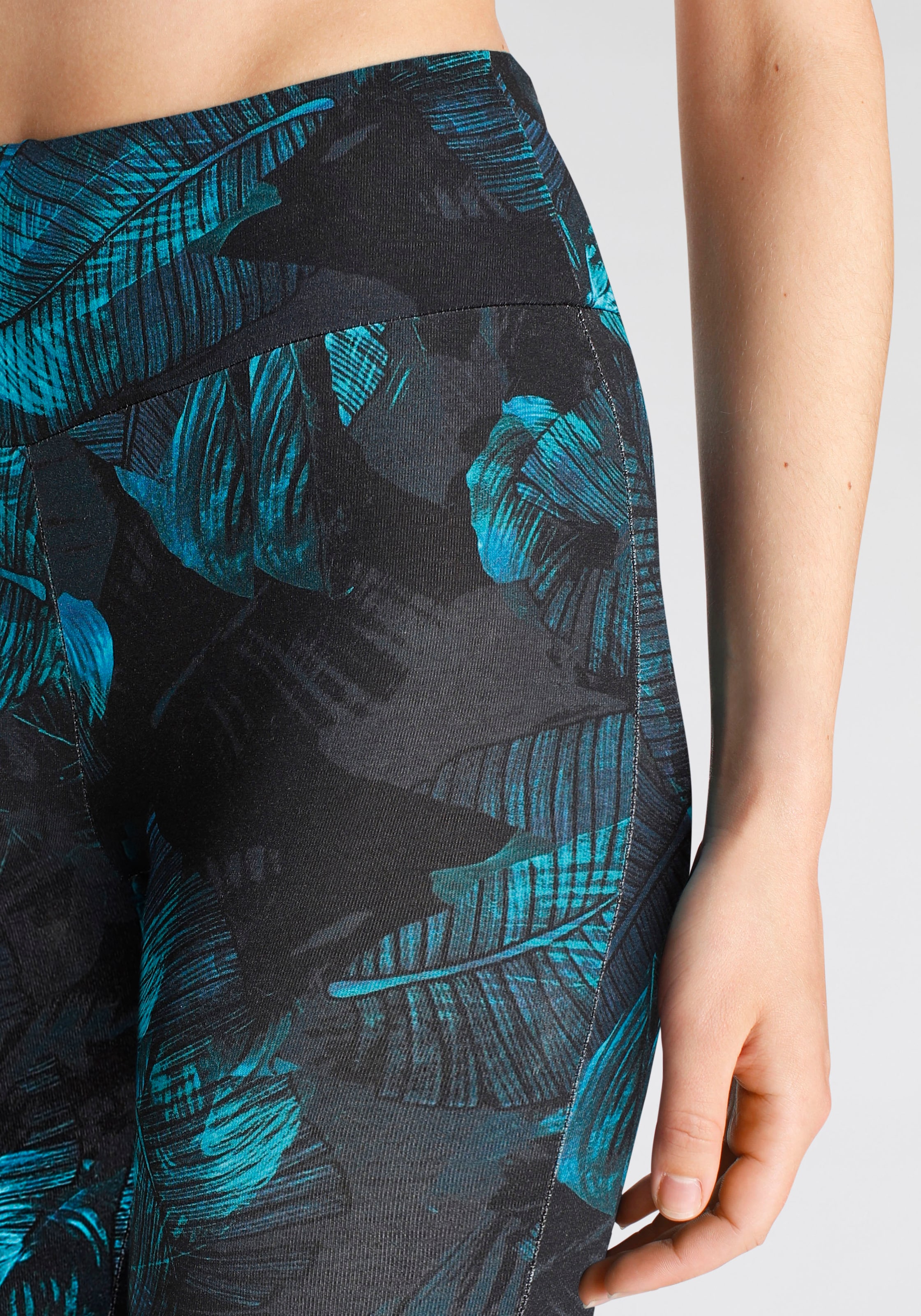 H.I.S Leggings, mit tropischem Palmenprint, Loungewear