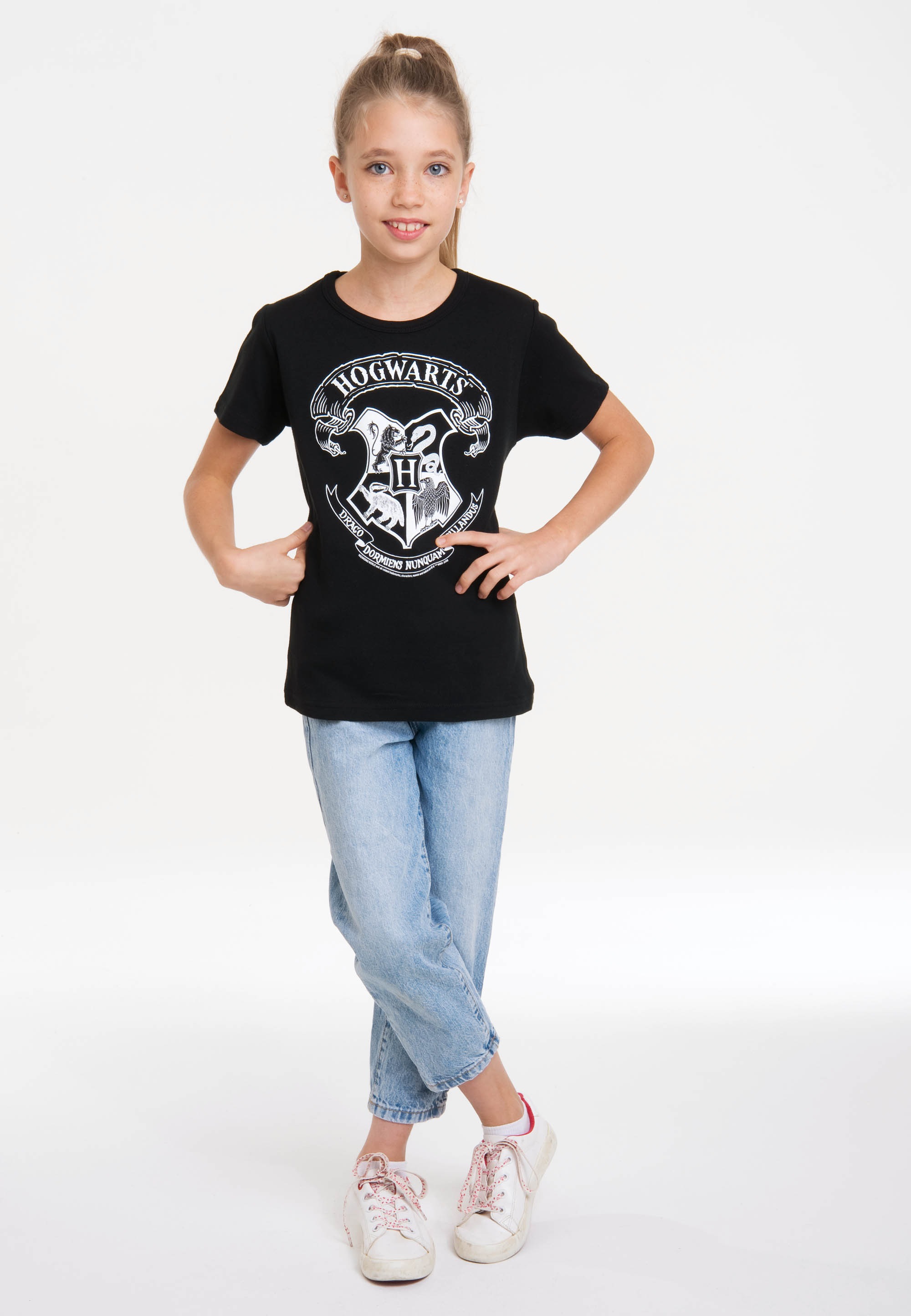 LOGOSHIRT T-Shirt »Harry Potter - Hogwarts Logo (Weiß)«, mit lizenziertem Originaldesign