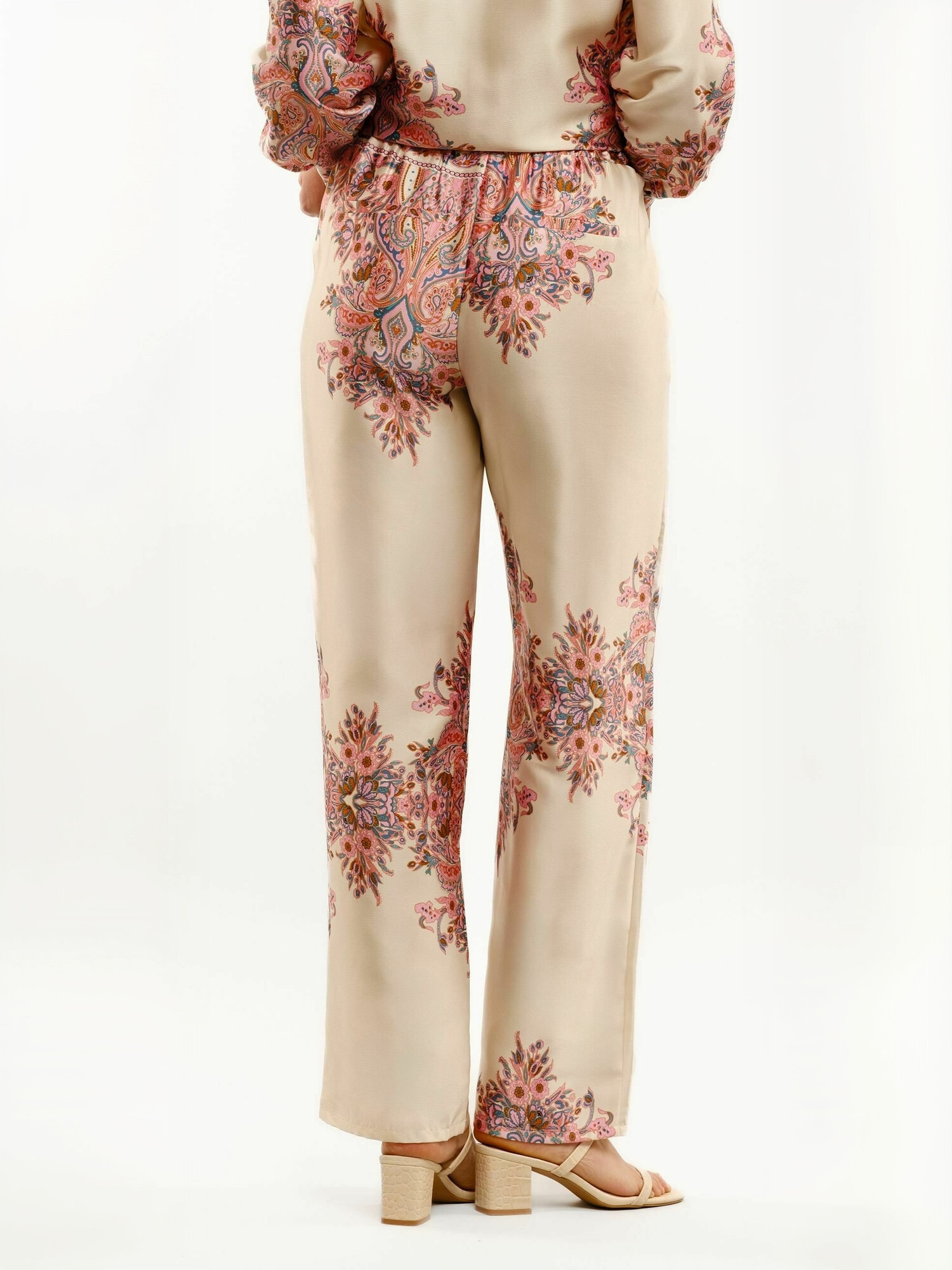 Liberté Essentiel Chinohose »Liberté Essentiel Trouser WENNISE«