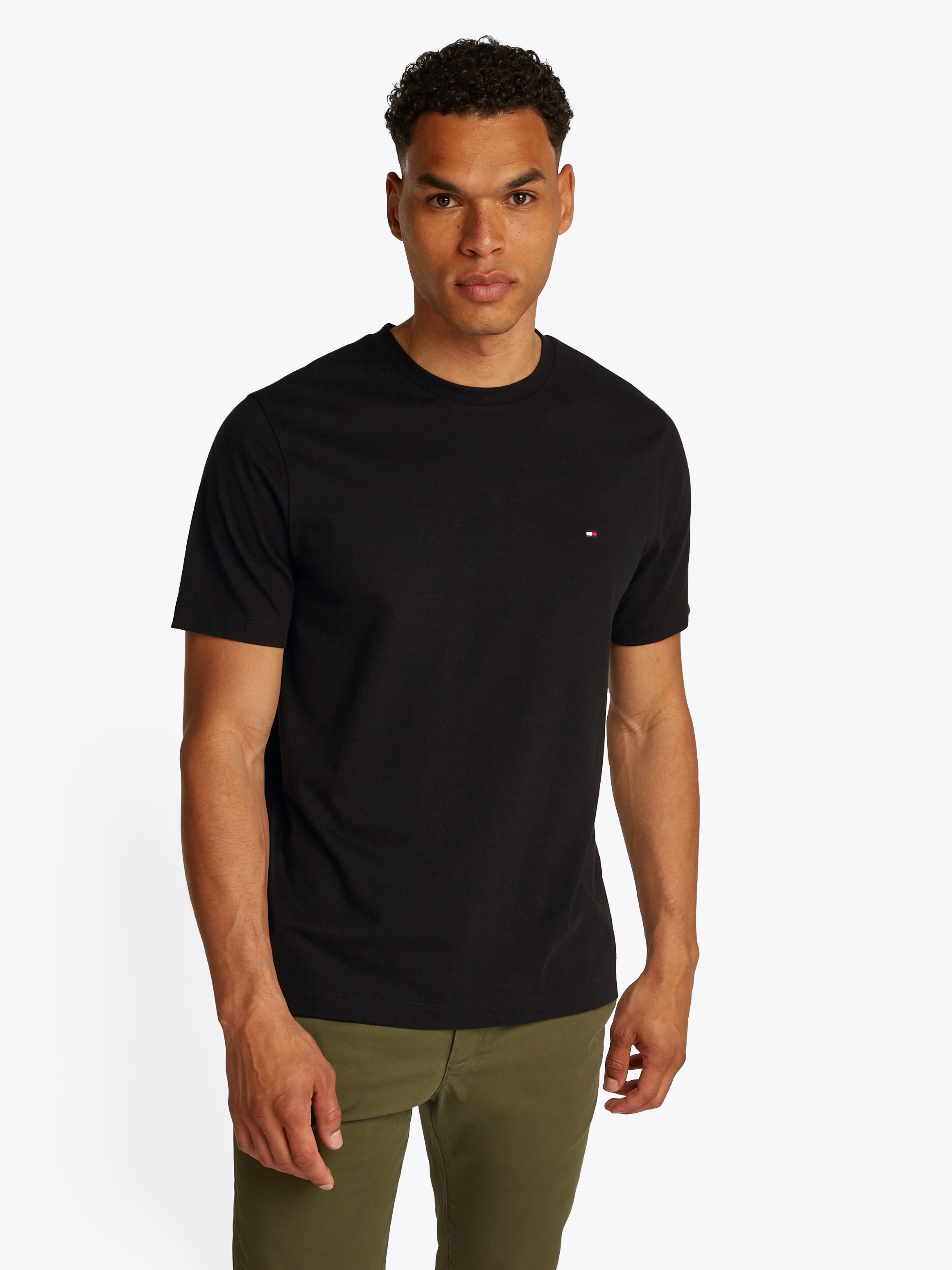 Tommy Hilfiger T-Shirt "ESSENTIAL REG FIT SOLID TEE mit Stickerei und Rundh günstig online kaufen