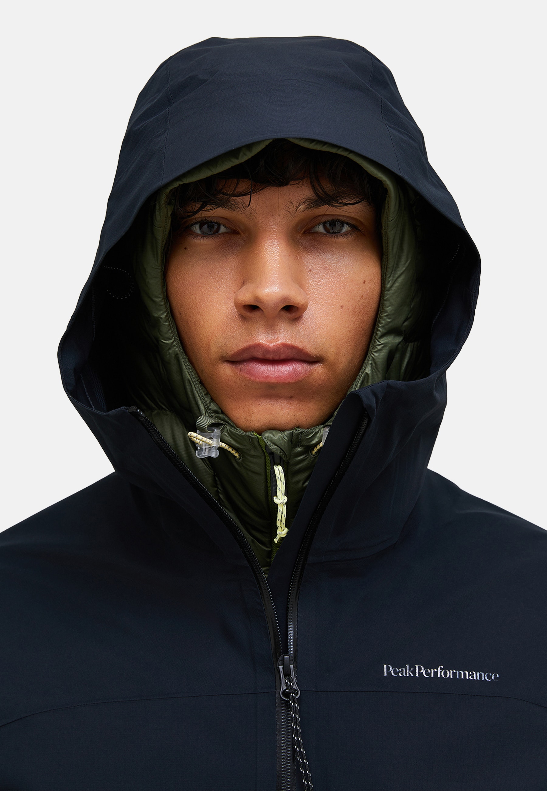 Peak Performance Regenjacke »M Treeline Hipe® 2.5l Shell Jacket« mit sportivem Design
