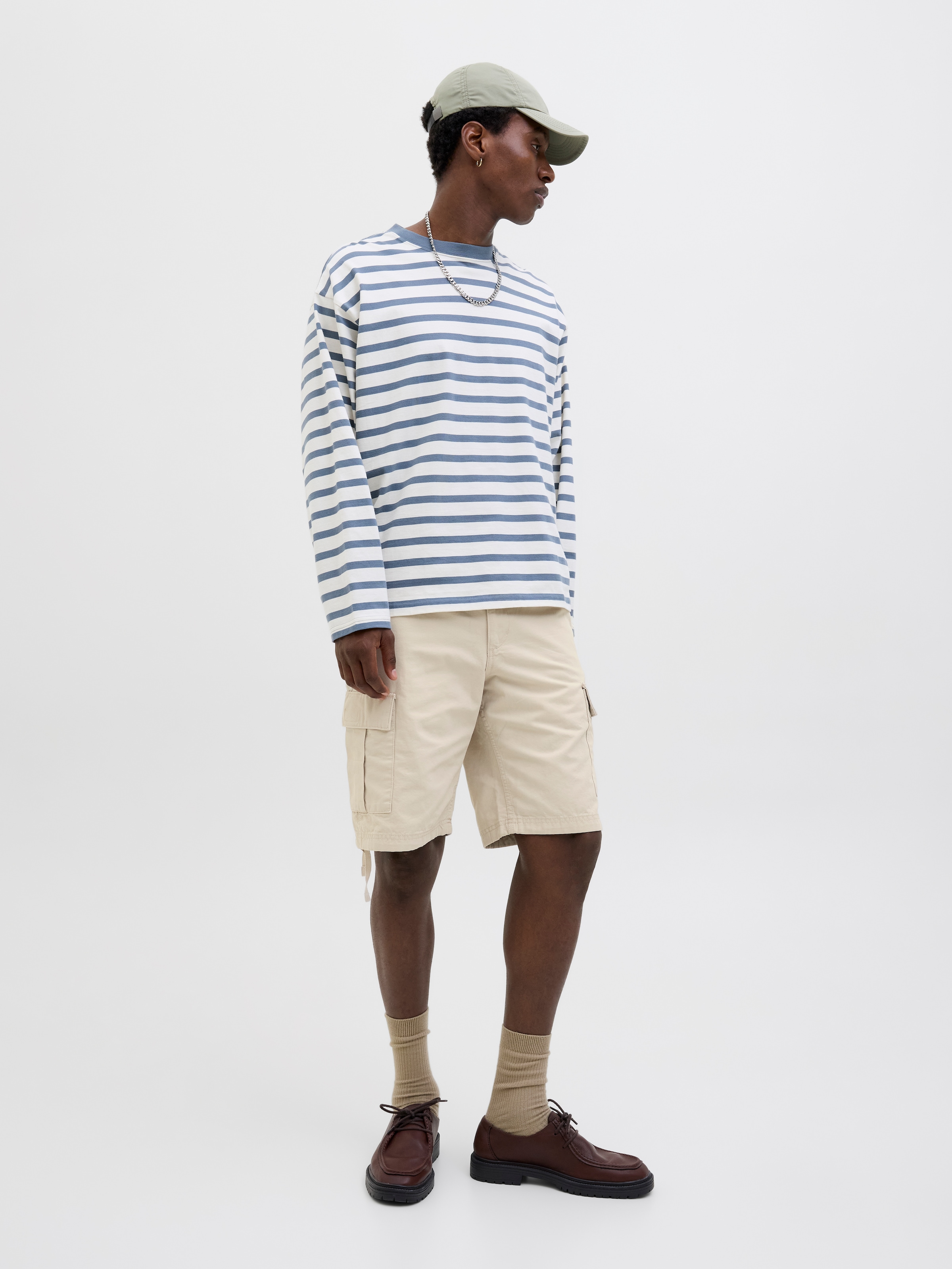 Jack & Jones Cargoshorts »JPSTCOLE BARKLEY JJCARGO SHORTS SN«, mit Cargo Taschen