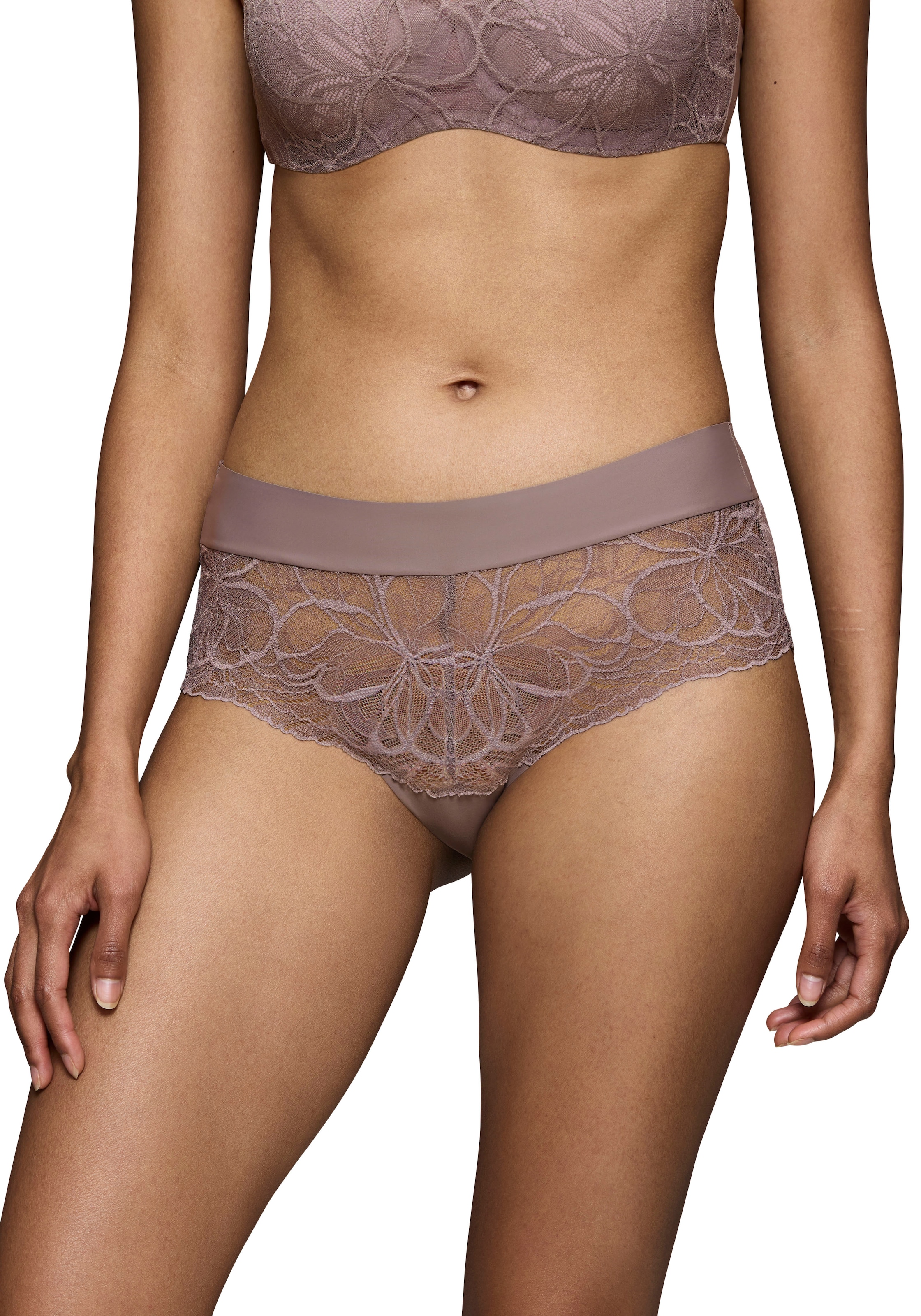TRIUMPH Damen Panty "Body Make-Up Illusion Lace", Gr. 38, grau, Microtouch, Obermaterial: 80% Polyamid, 20% Elasthan. Spitze: 92% Polyamid, 8%
