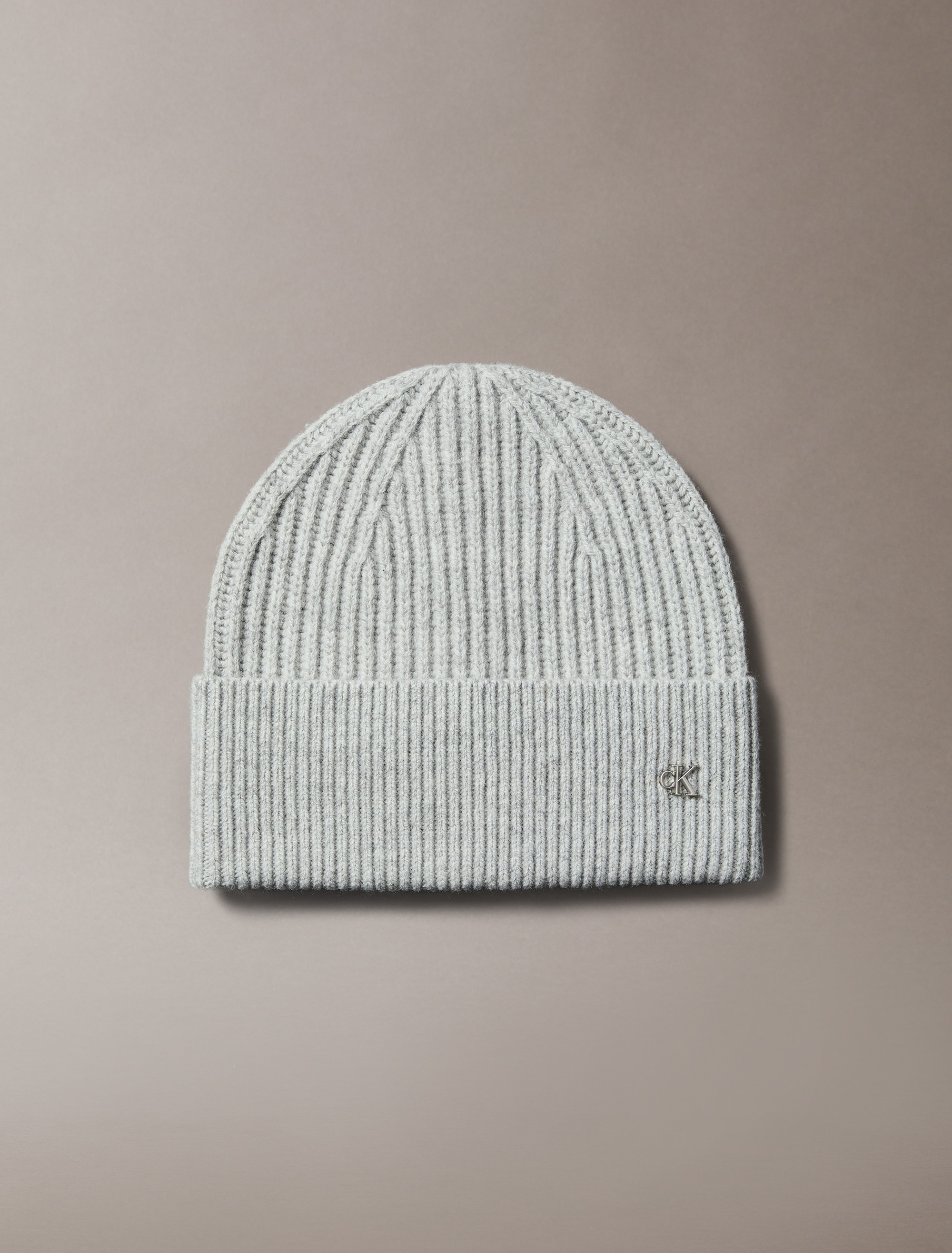 Calvin Klein Strickmütze "CK METAL WOOL BEANIE" aus weicher Wollmischung günstig online kaufen