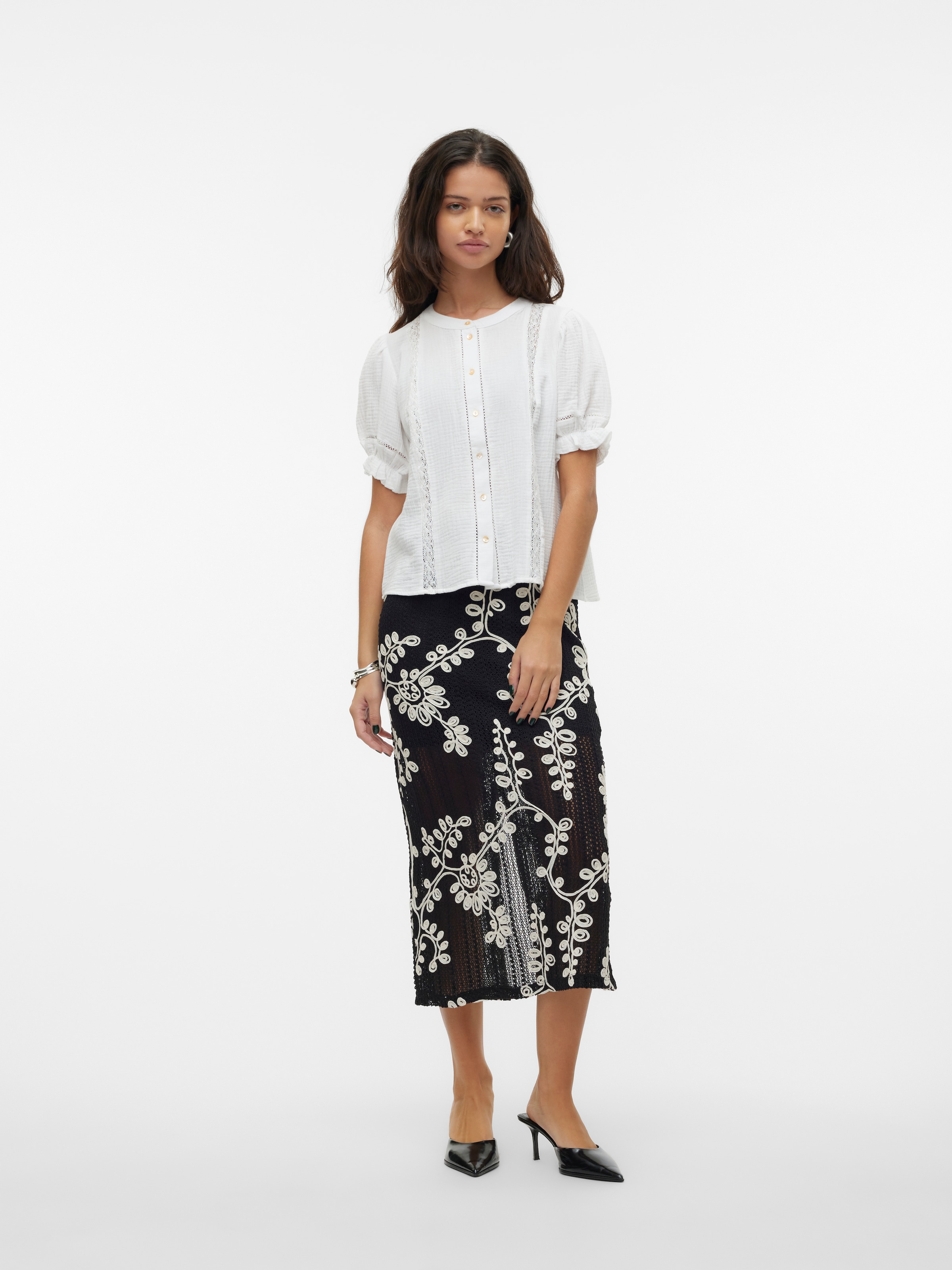 Vero Moda Kurzarmbluse »VMNATALI 2/4 LACE SHORT TOP WVN NOOS« Baumwolle, regular fit
