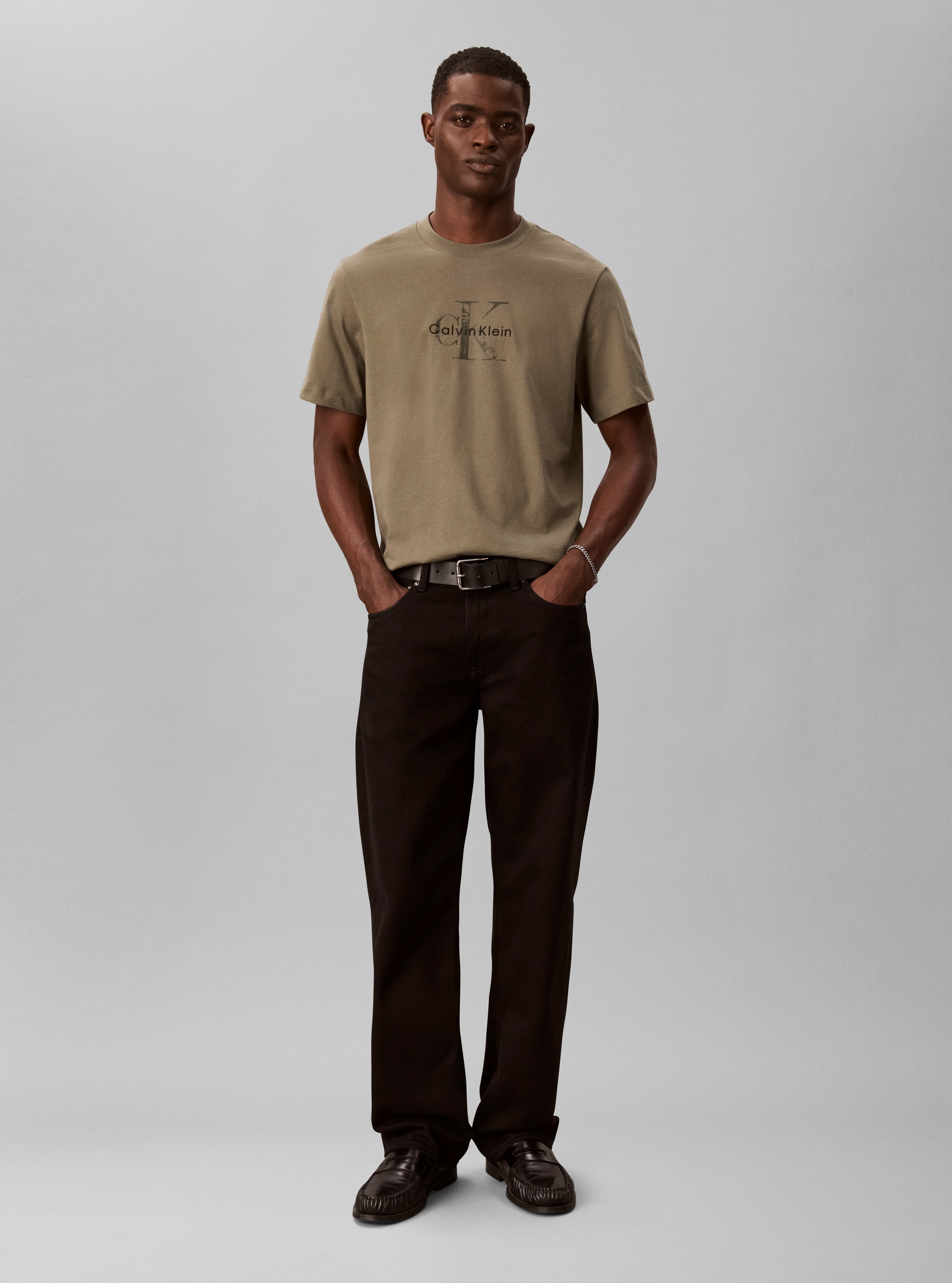 Calvin Klein Jeans T-Shirt Rundhalsausschnitt, Regular Fit, Logo-Print