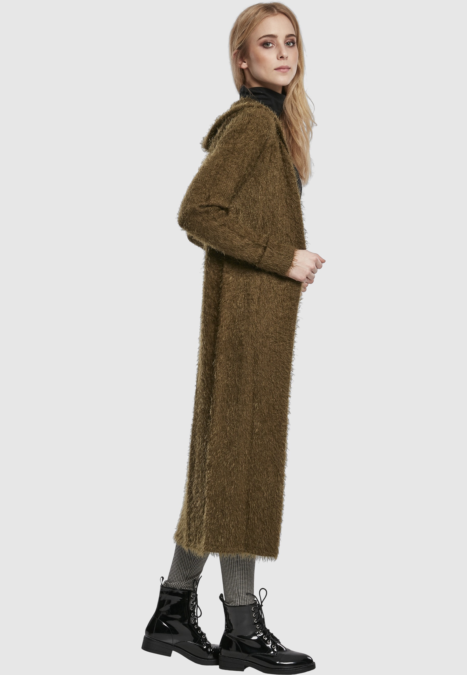 URBAN CLASSICS Strickjacke »Urban Classics Damen Ladies Hooded Feather Cardigan« 1 Stk.