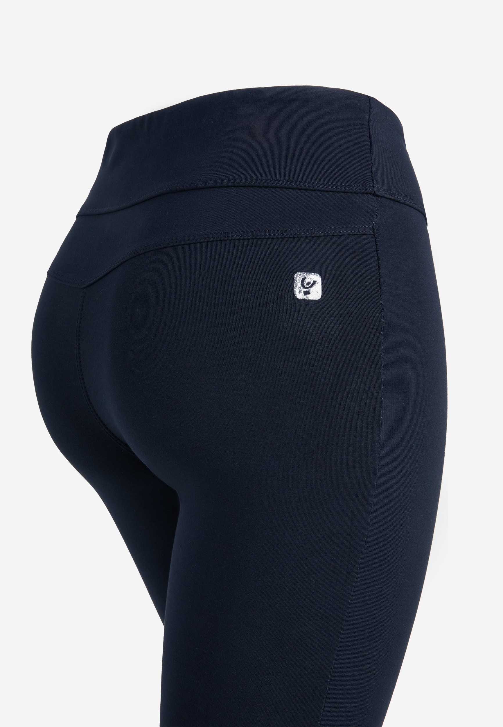 Freddy Leggings »NOW SUPERSKINNY YOGA CORE«, mit Lifting & Shaping Effekt