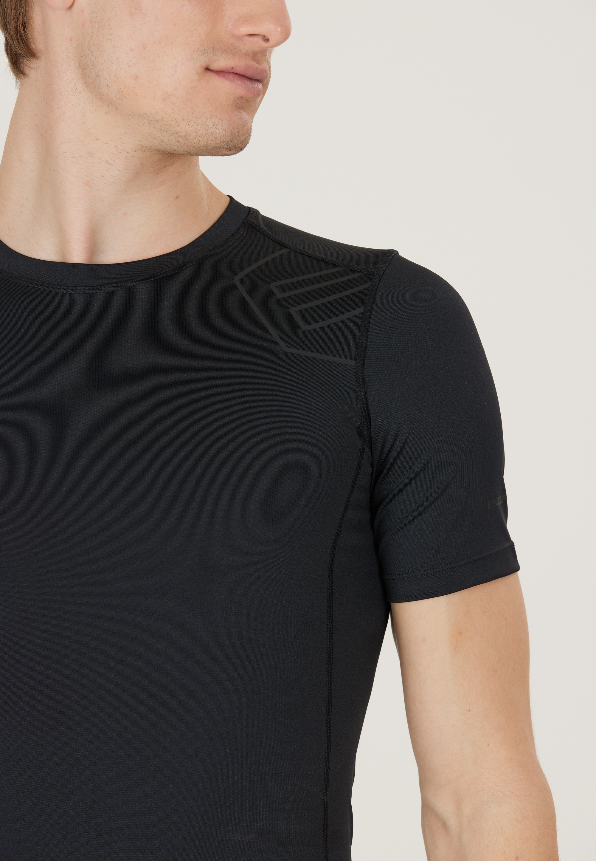 ENDURANCE Funktionsshirt »Lebay«, mit atmungsaktiver und schnelltrocknender Funktion