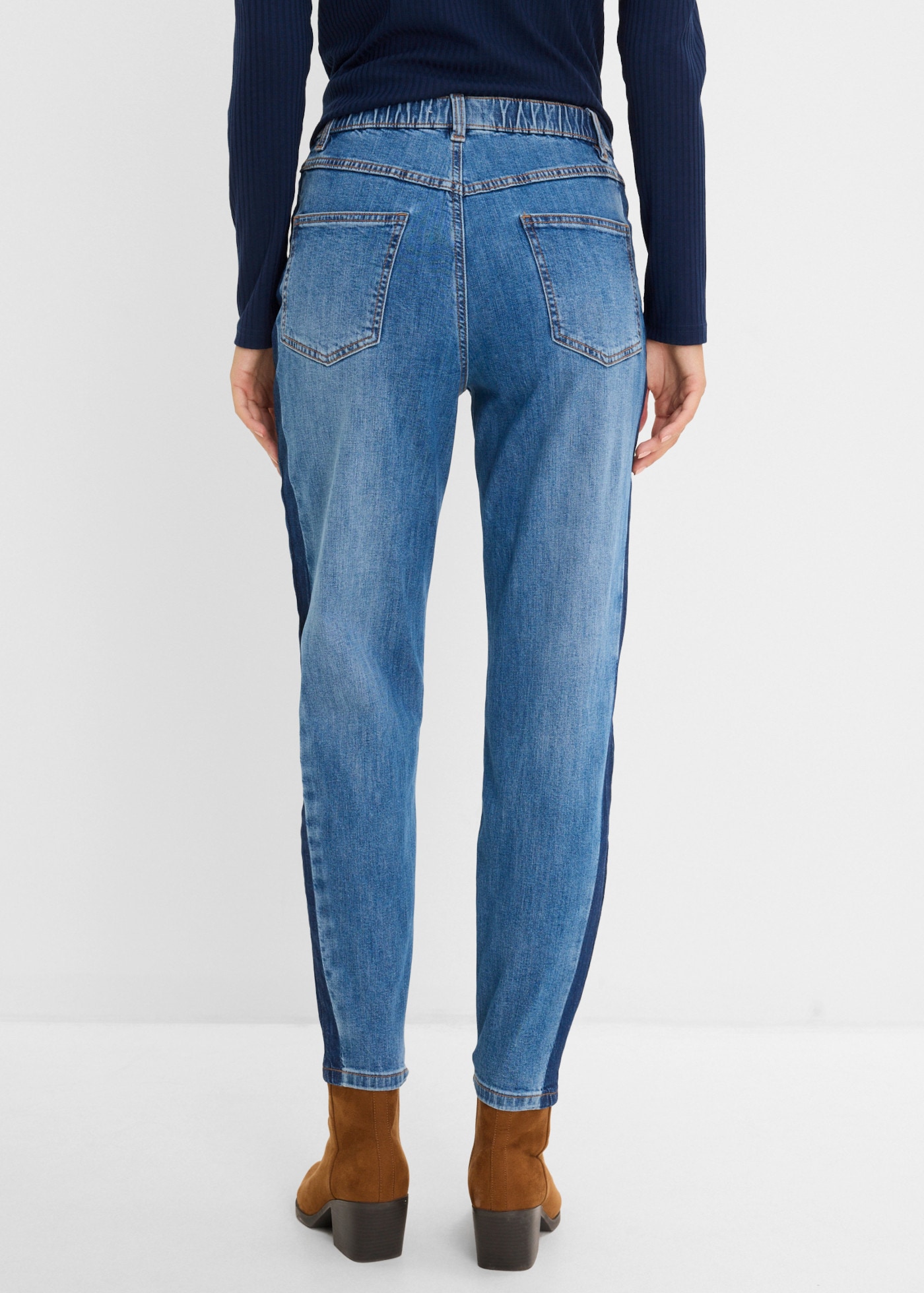 bonprix Mom-Jeans High Waist-Bund, Cropped-Länge, Loose Fit, aus Baumwolle und Elasthan