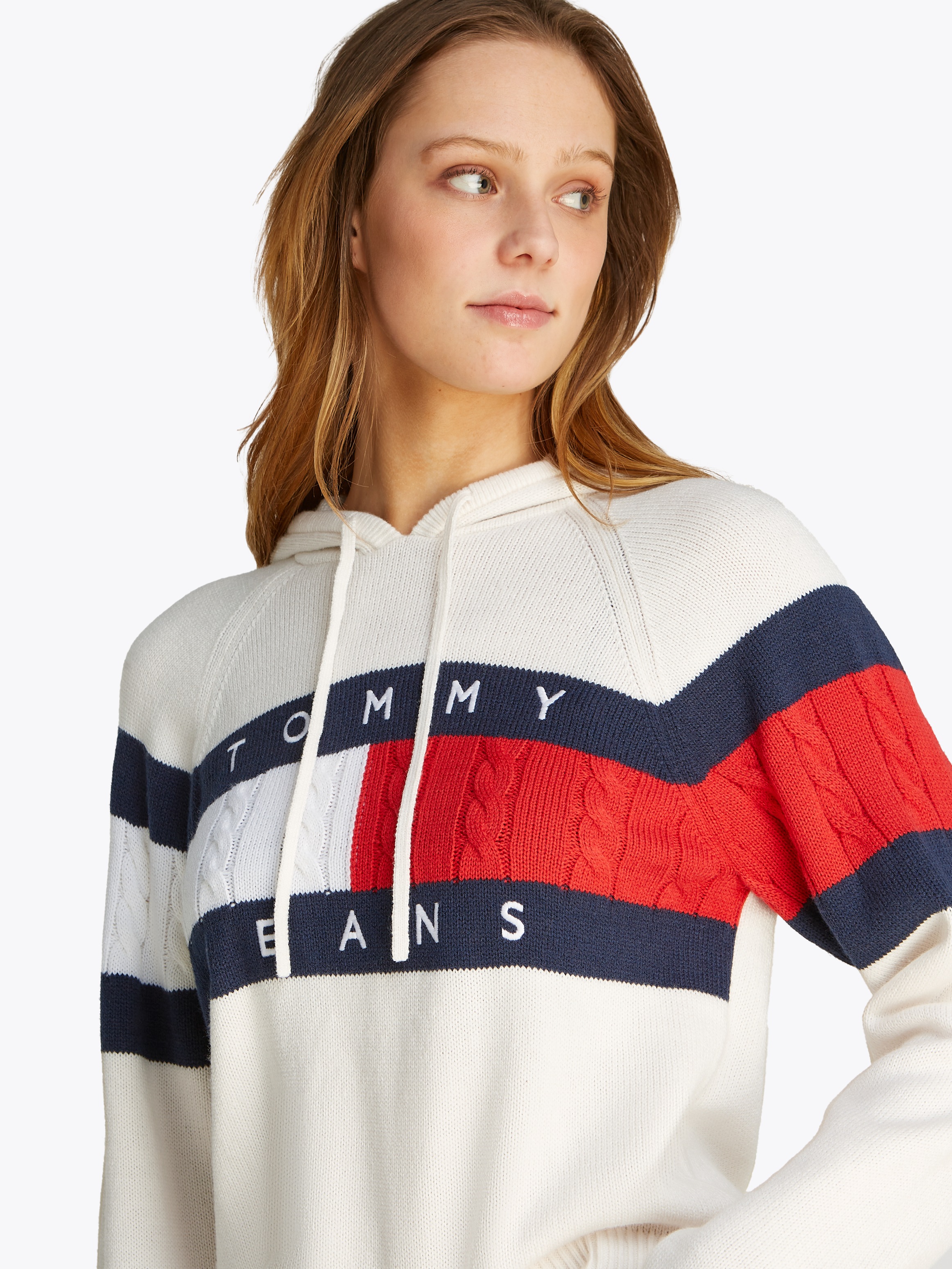 Tommy Jeans Kapuzenpullover "TJW CENTER FLAG HOOD SWEATER EXT", mit Kapuze, günstig online kaufen