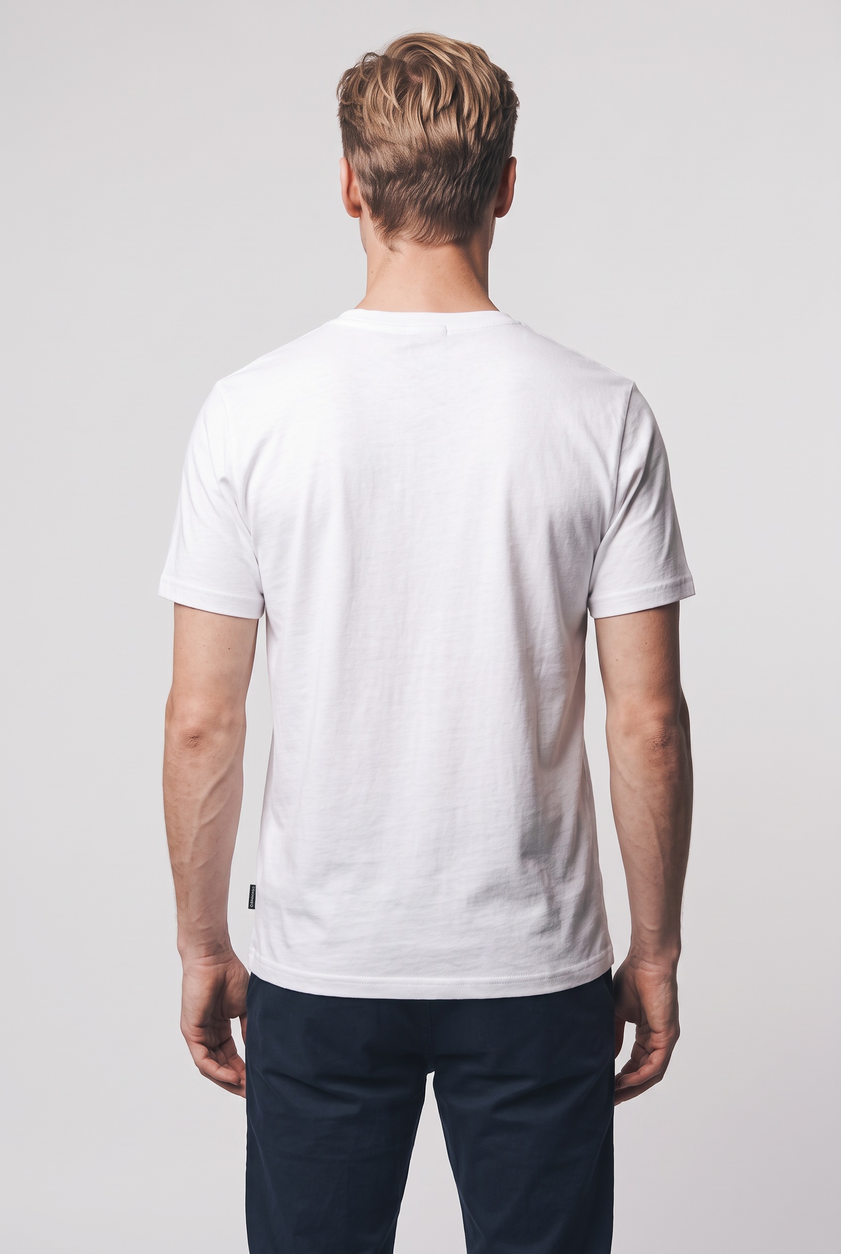 Converse T-Shirt »CHEST STAR CHEV TEE« für Erwachsene, kurzärmelig, für Sportmode und Streetwear