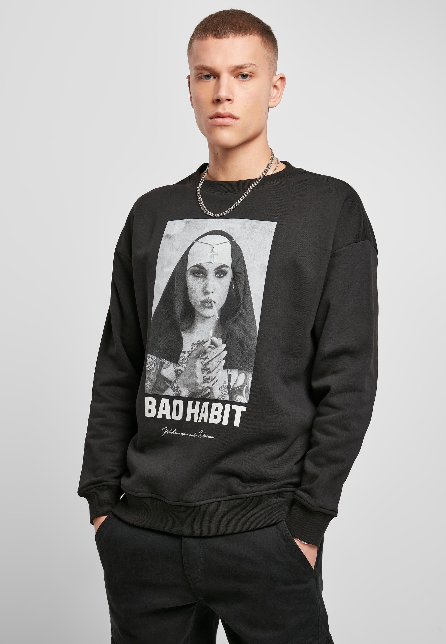 MisterTee Rundhalspullover »MisterTee Herren Bad Habit Crewneck«, (1 tlg.)