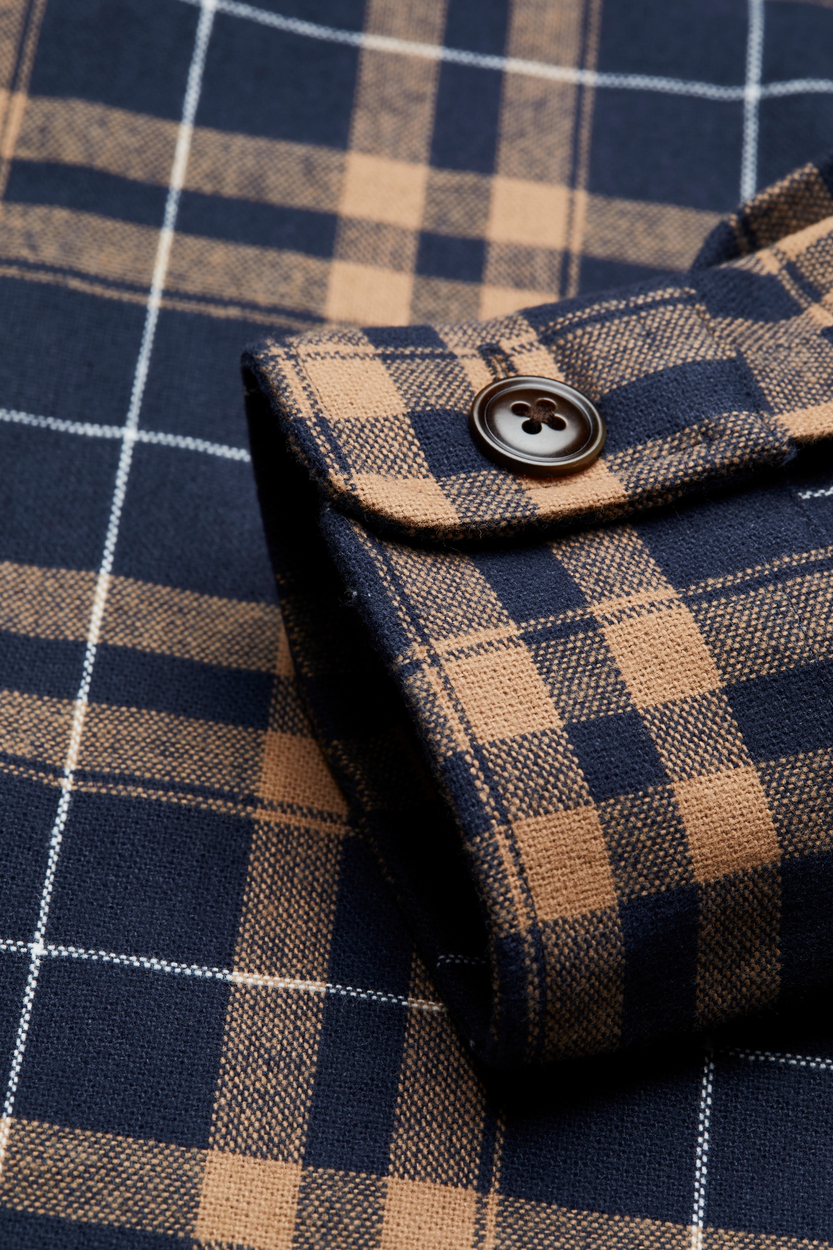 bugatti Langarmhemd »Overshirt«, mit aufgesetzten Taschen