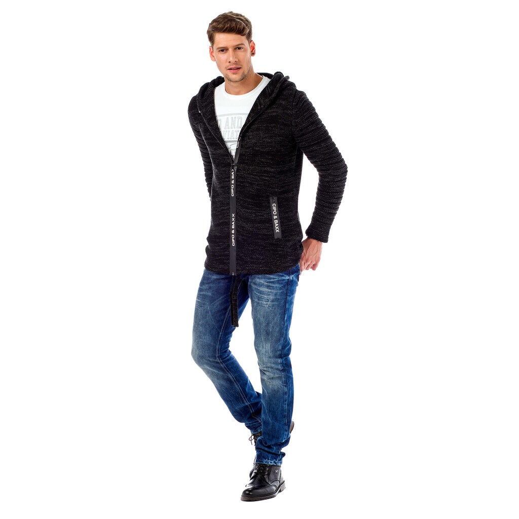 Cipo & Baxx Strickjacke, mit gemütlicher Kapuze