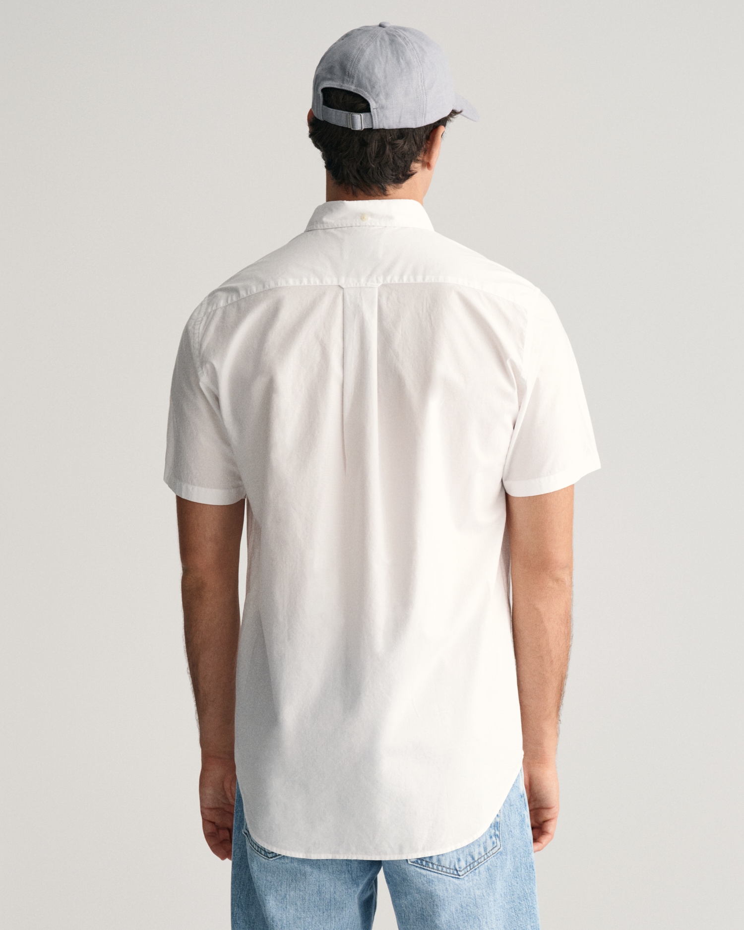 Gant Kurzarmhemd »Regular Fit Popeline Hemd leicht strapazierfähig pflegeleicht«, mit einer kleinen Logostickerei auf der Brusttasche