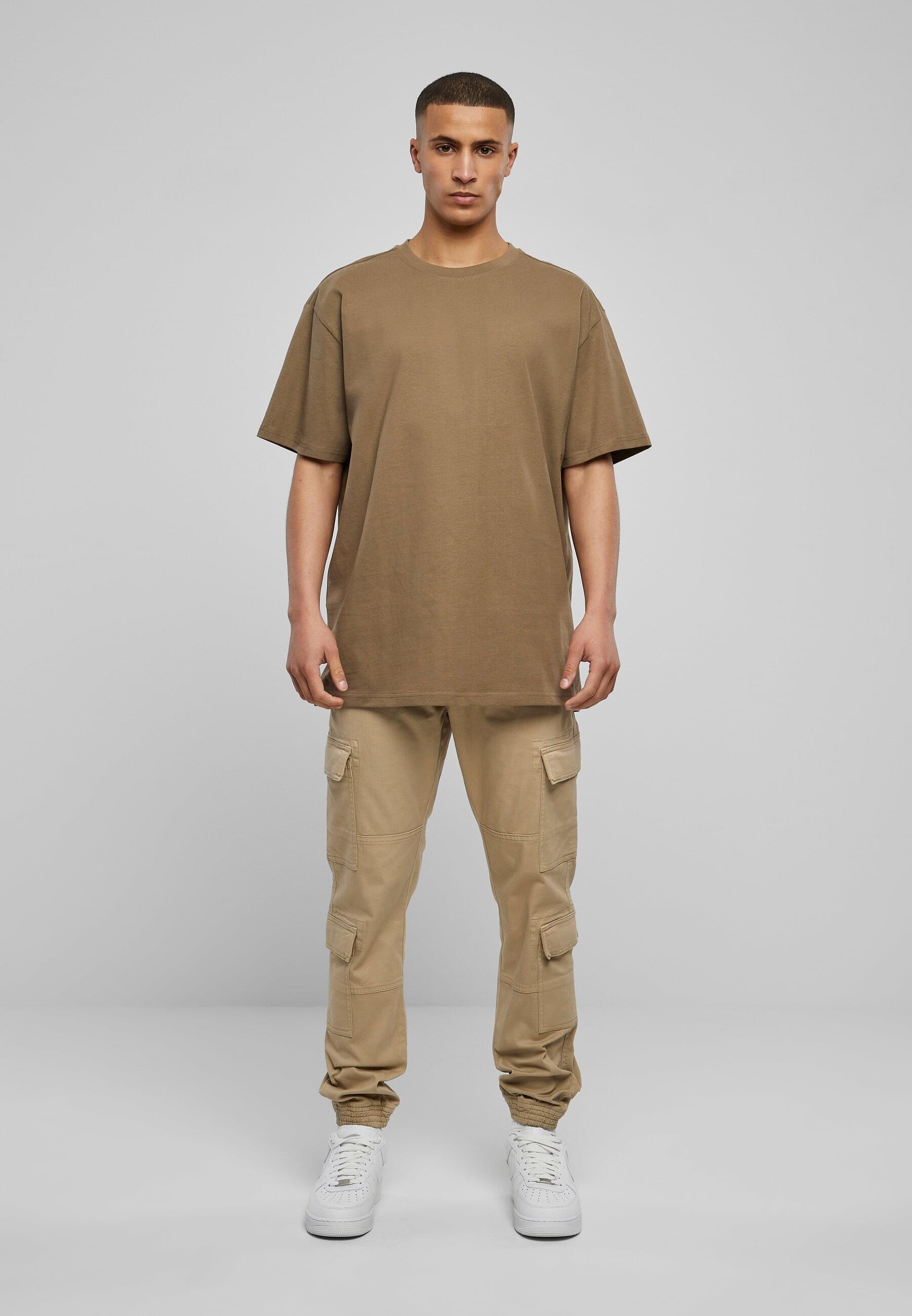 URBAN CLASSICS T-Shirt »Urban Classics Herren Heavy Oversized Tee«, (1 tlg.)