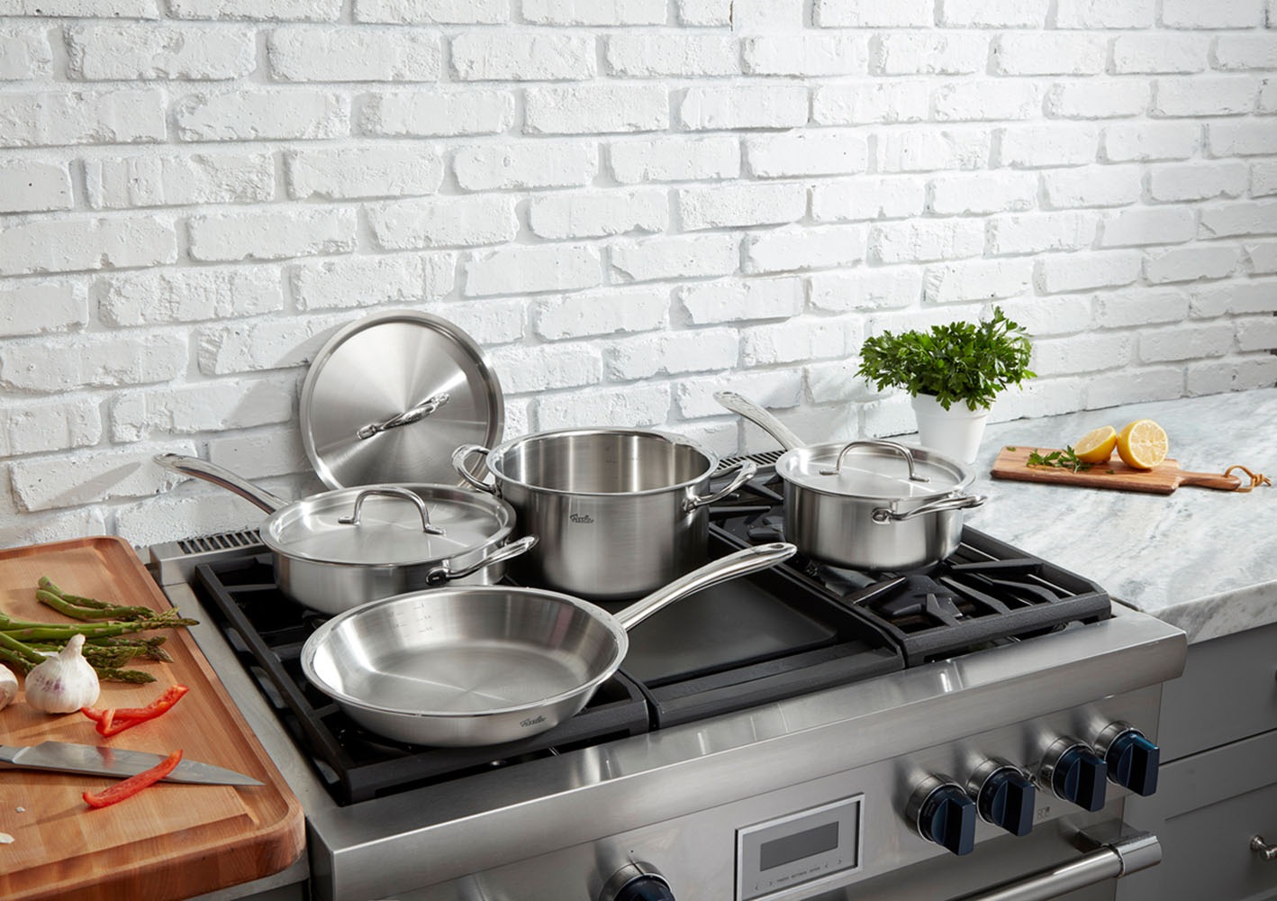 Fissler Topf-Set »Fissler M5 Pro-Ply®, Edelstahl-Topfset (7-teilig)« Set, 7-teilig: Bratpfanne, Kochtopf, Sauteuse und Stielkasserolle, 7 tlg. Edelstahl 18/10