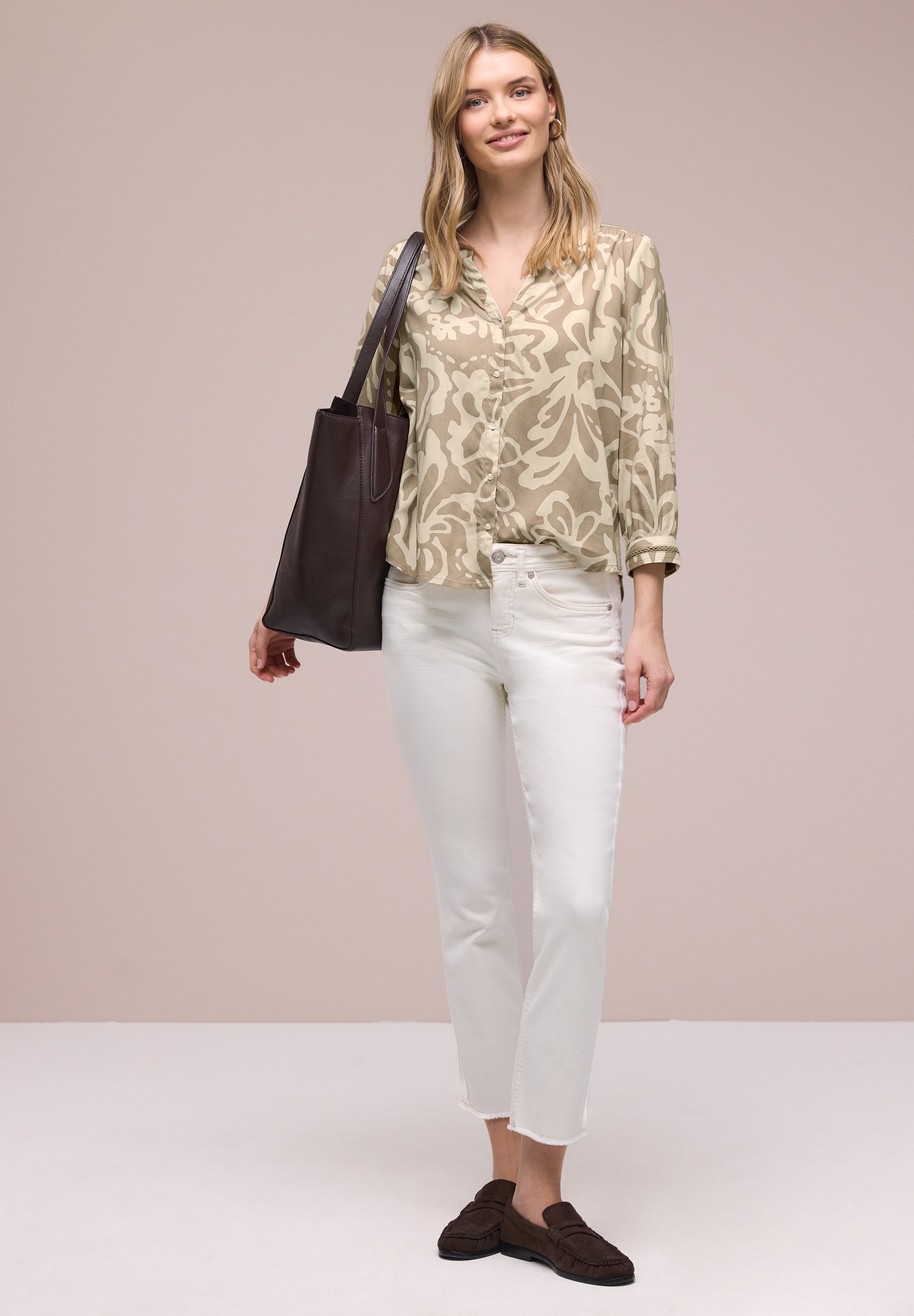 STREET ONE Druckbluse 3/4-Arm-Bluse mit floralem Muster und Tape-Details